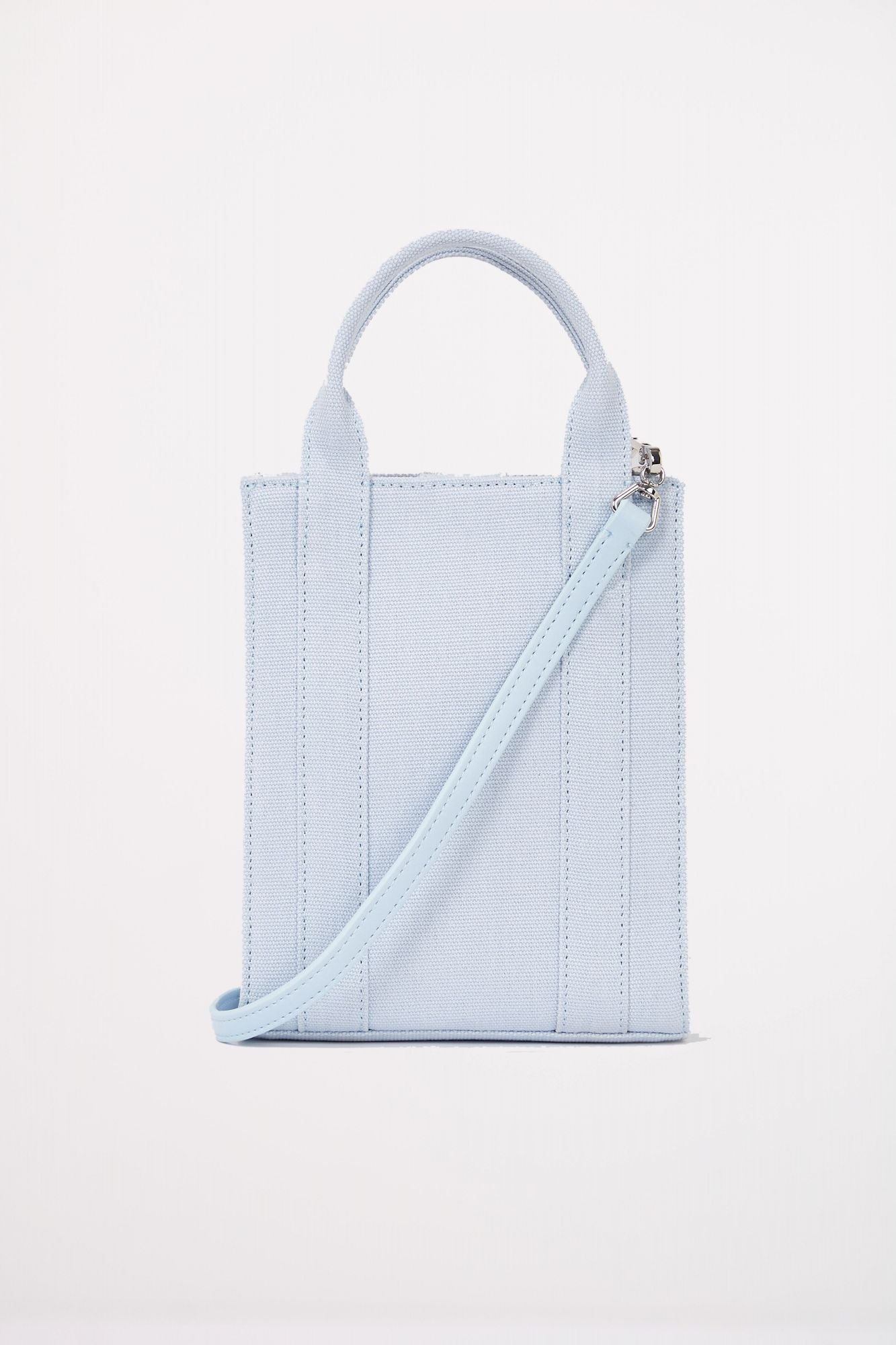 KARL LAGERFELD RSG SQUEARE SMALL TOTE en color AZUL (2)