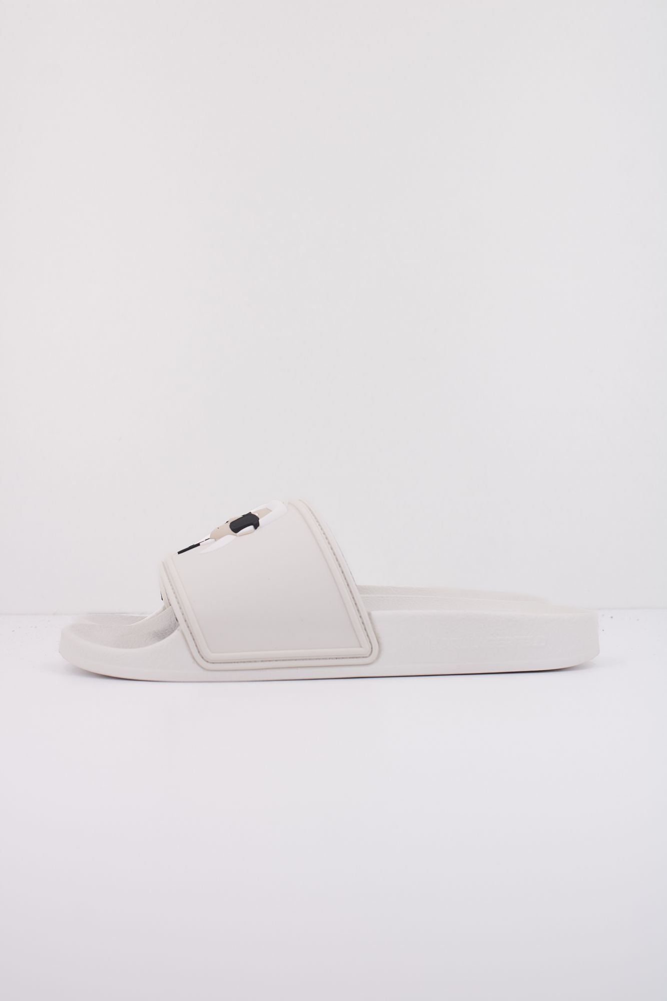 KARL LAGERFELD KONDO 2.0 KARL NFT SLIDE en color BLANCO (1)