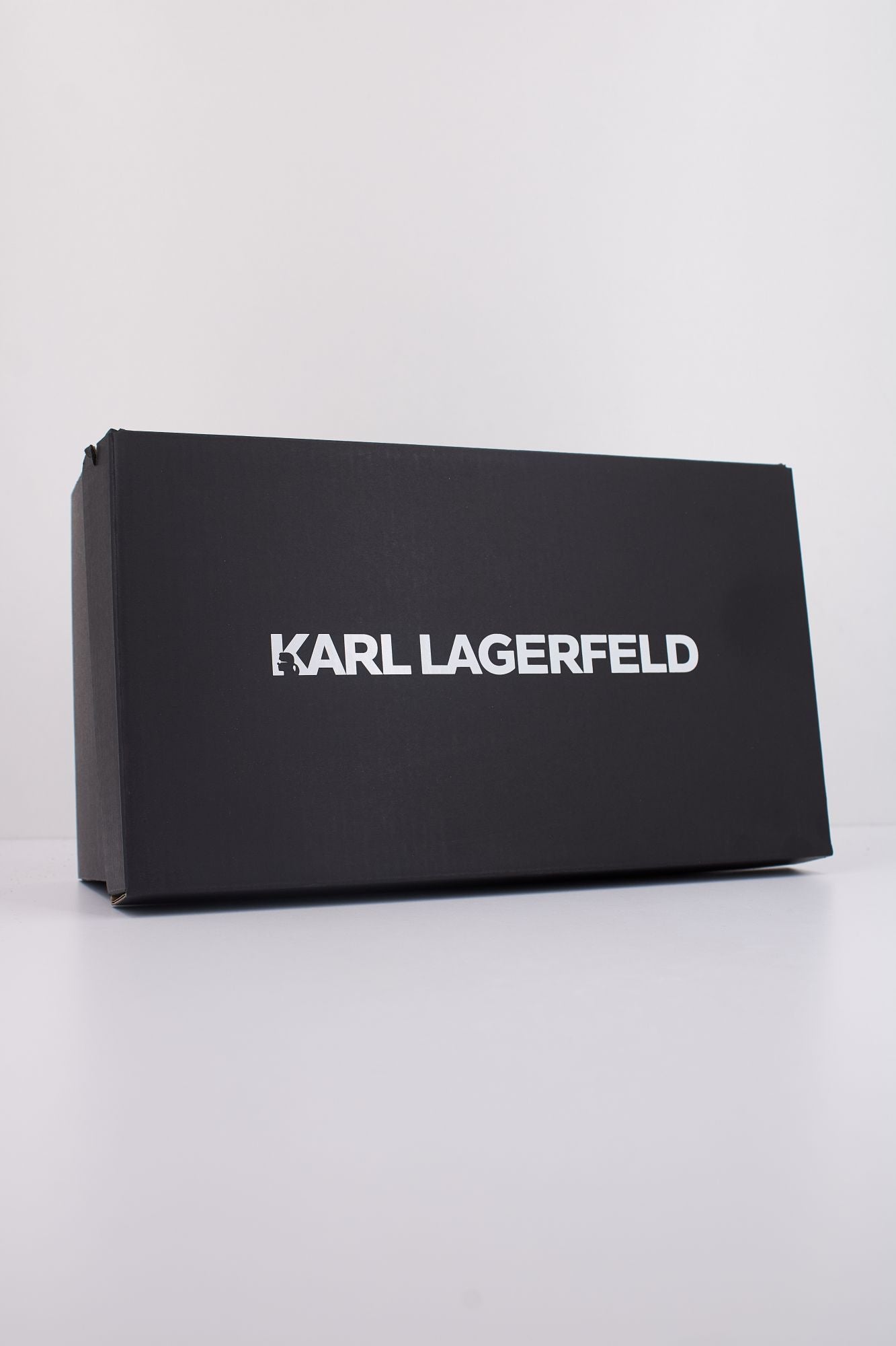 KARL LAGERFELD SKOONA II HOTEL KARL THONG en color NEGRO (6)