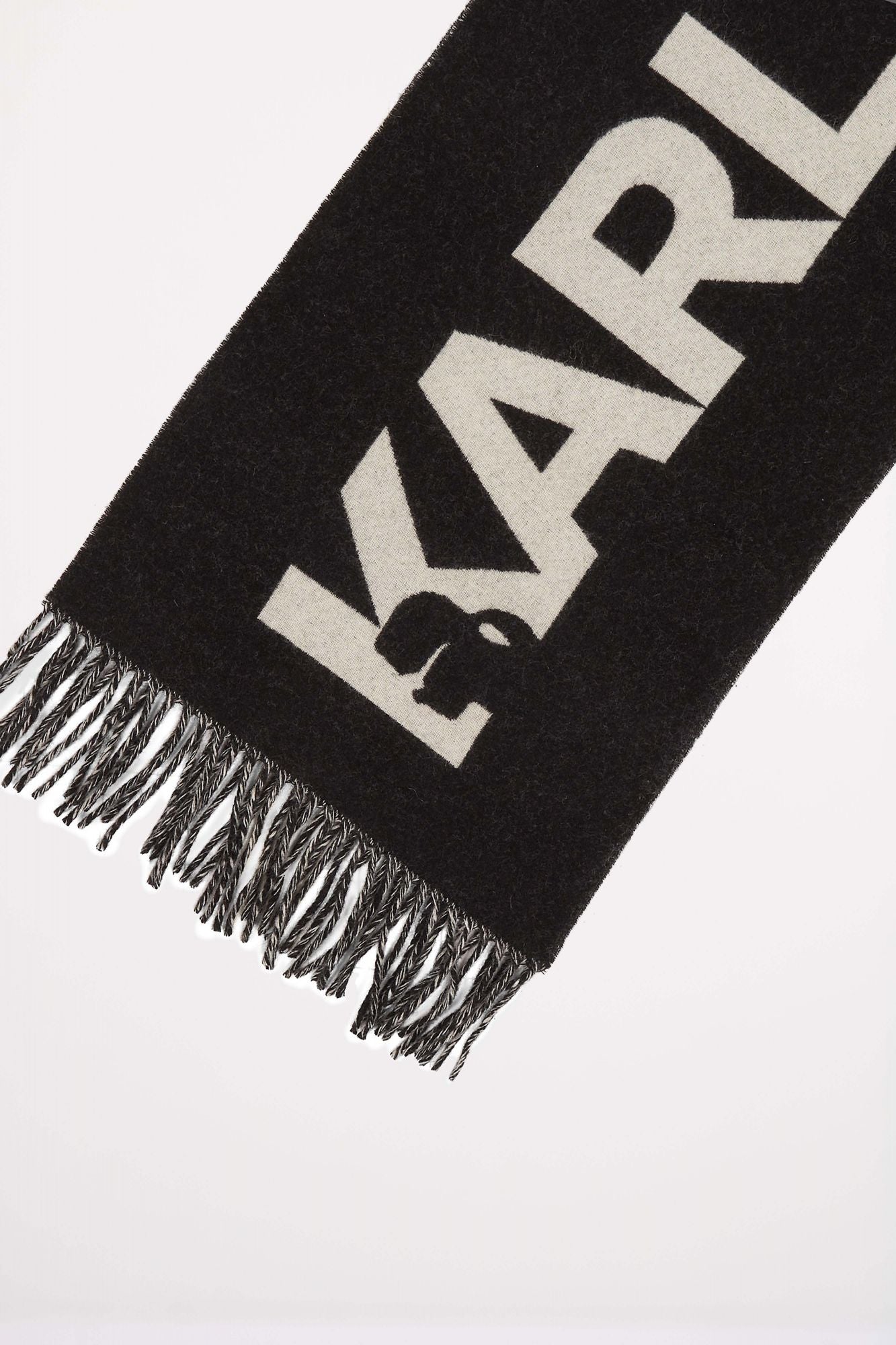 KARL LAGERFELD K ESSENTIAL JKRD WOVEN SCARF en color NEGRO (4)