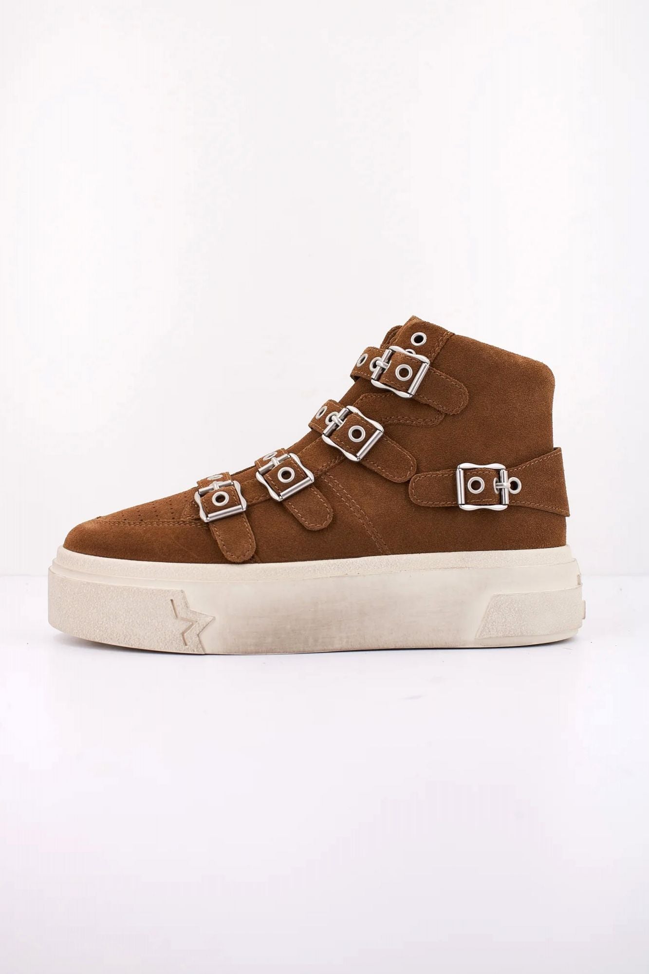 ASH STARMOON en color MARRON (1)