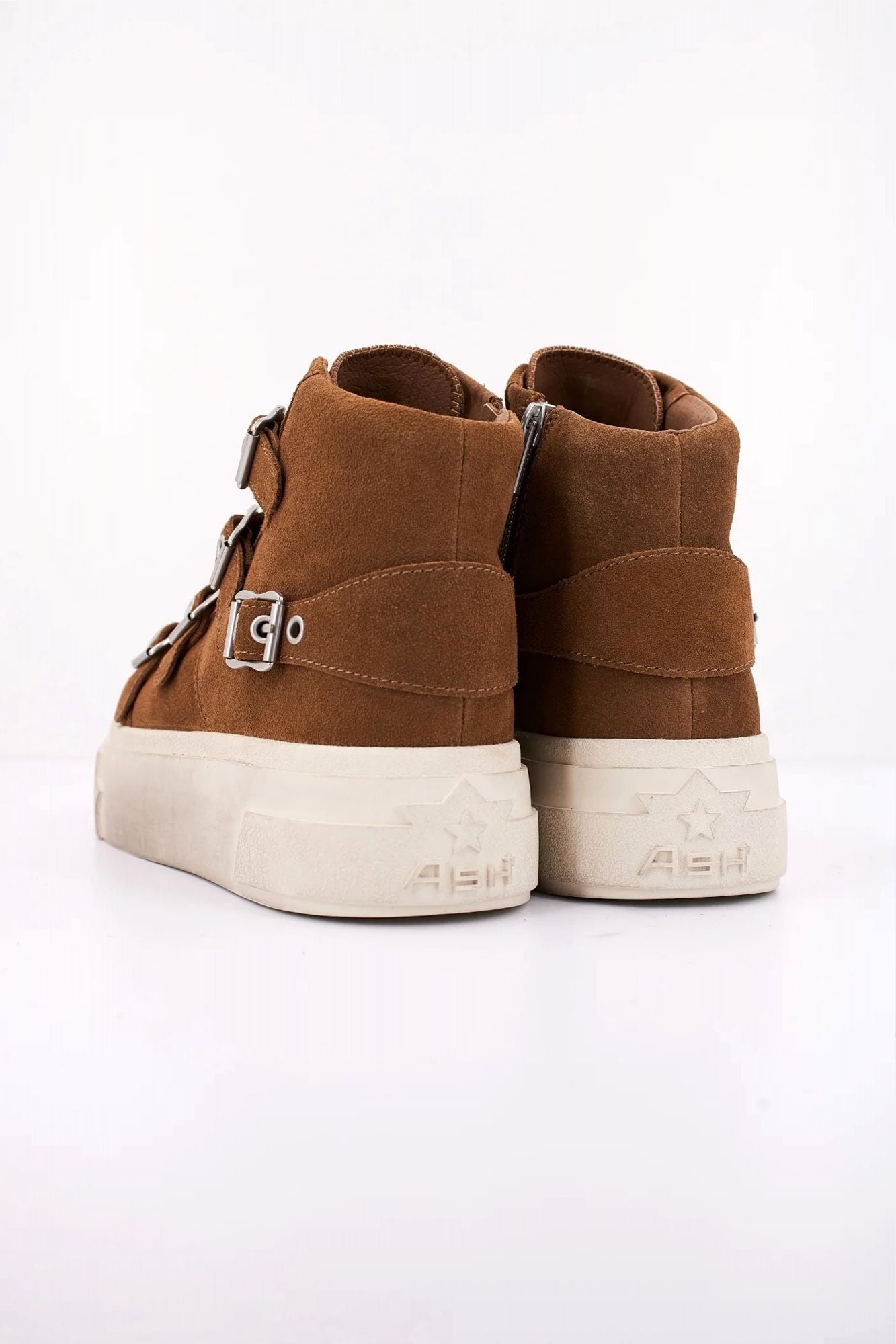 ASH STARMOON en color MARRON (4)