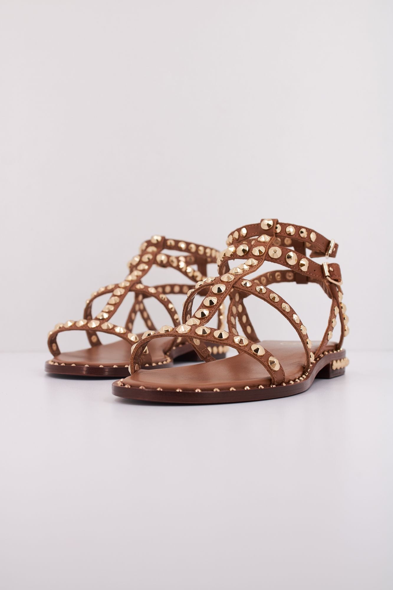 ASH PRECIOUS en color MARRON (2)