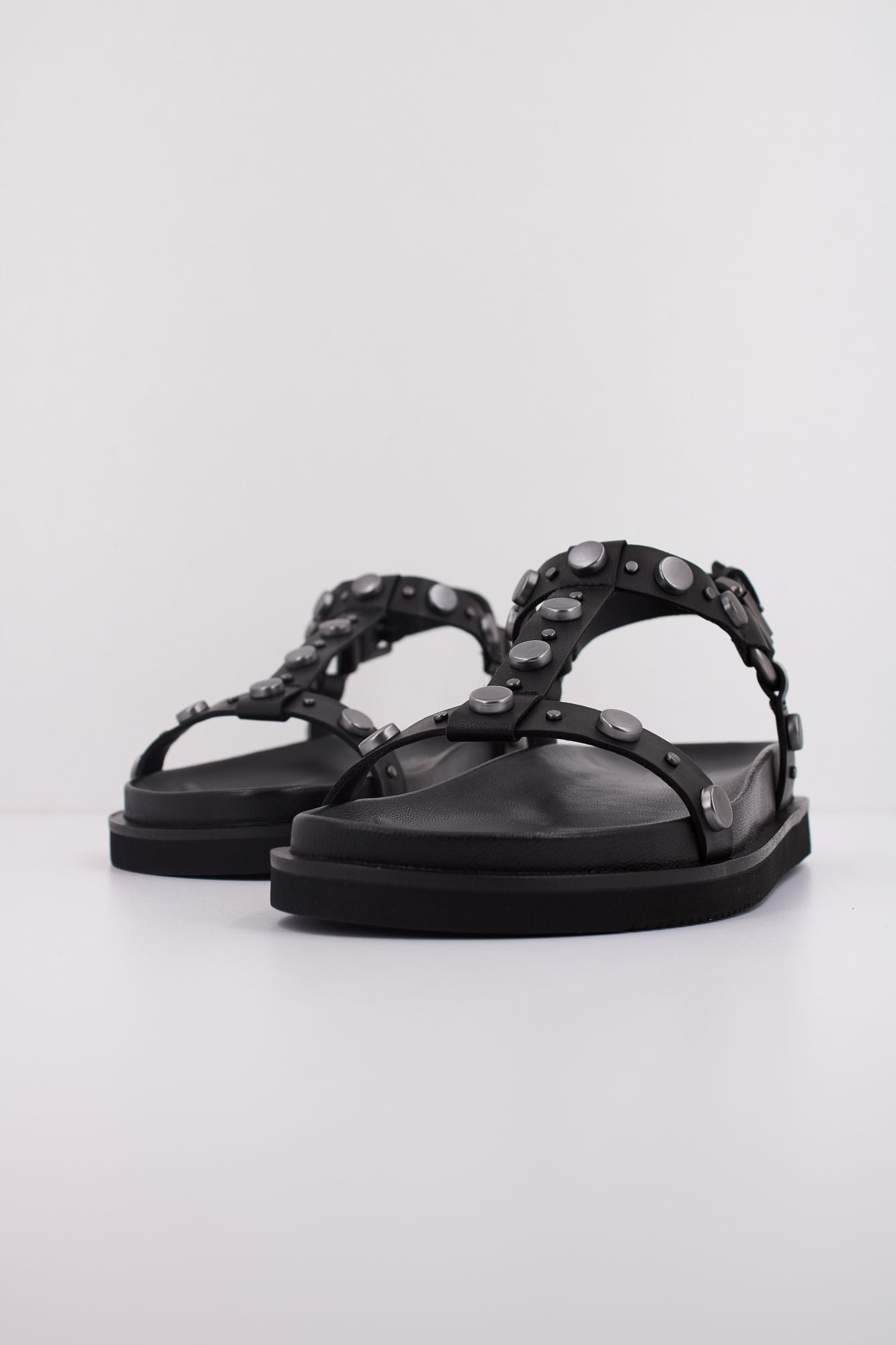 ASH UGOA en color NEGRO (2)