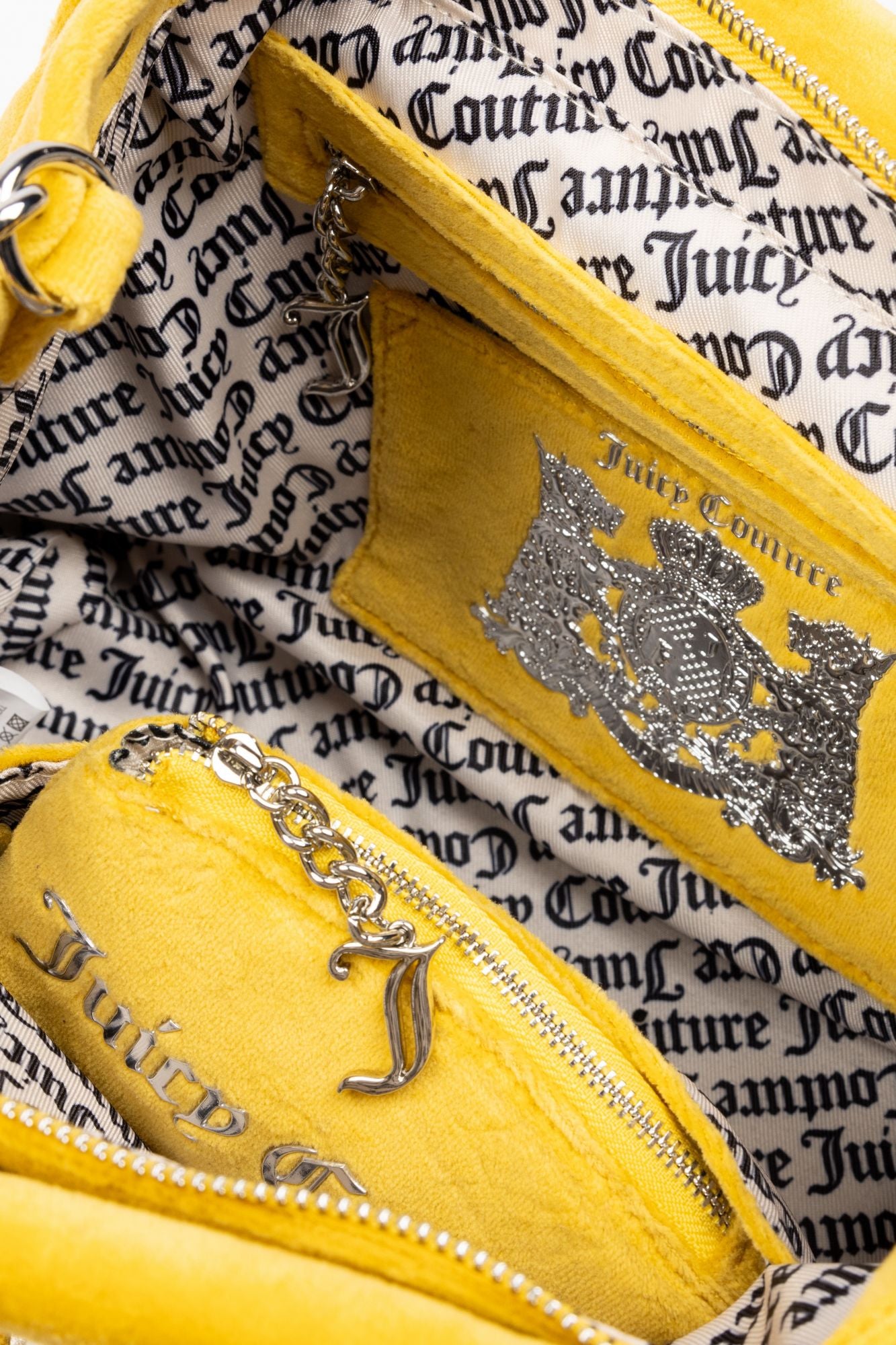 JUICY COUTURE IRIS PATCH VELVET M en color AMARILLO (3)