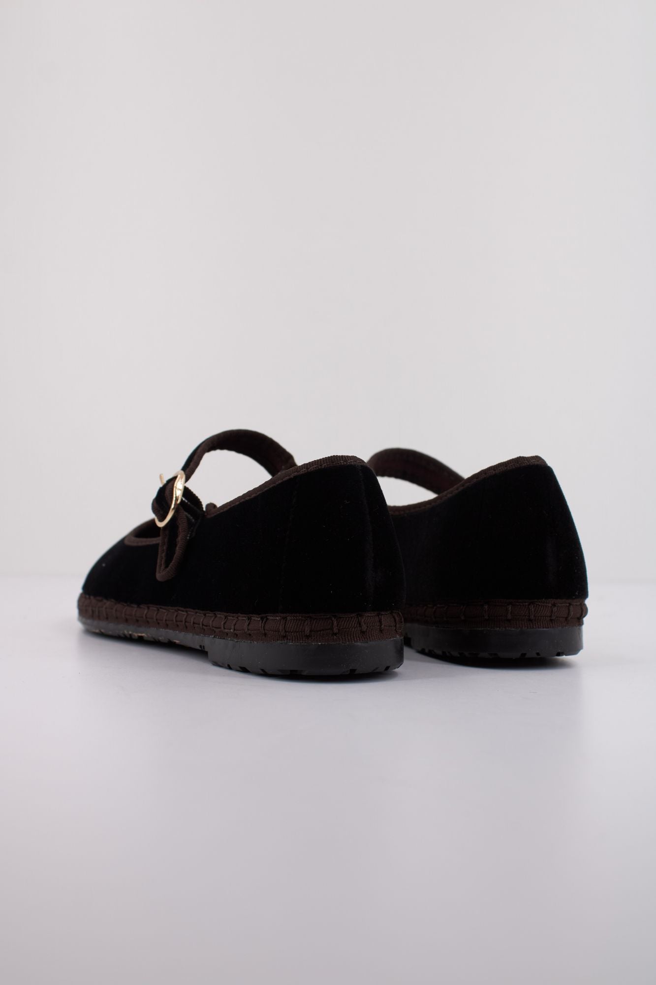 FLABELUS SETHE en color NEGRO (4)