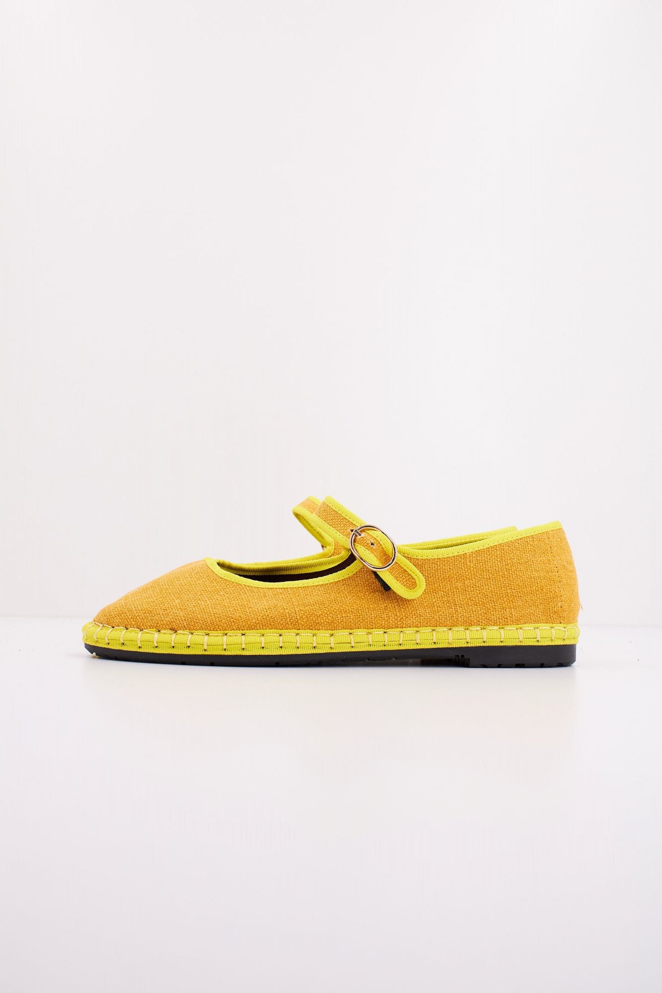 FLABELUS EBENEZER en color AMARILLO (1)
