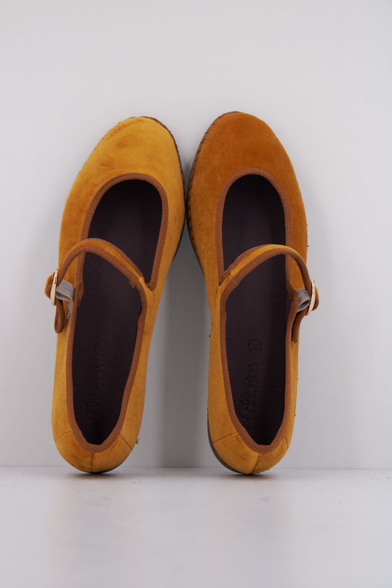 FLABELUS AMARANTA en color AMARILLO (3)