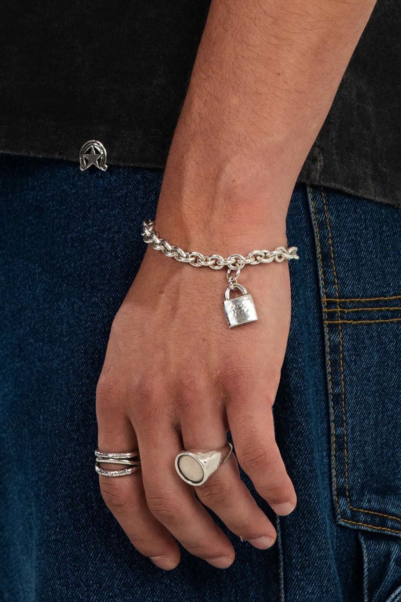 TWOJEYS CLOSED BRACELET en color PLATA (3)