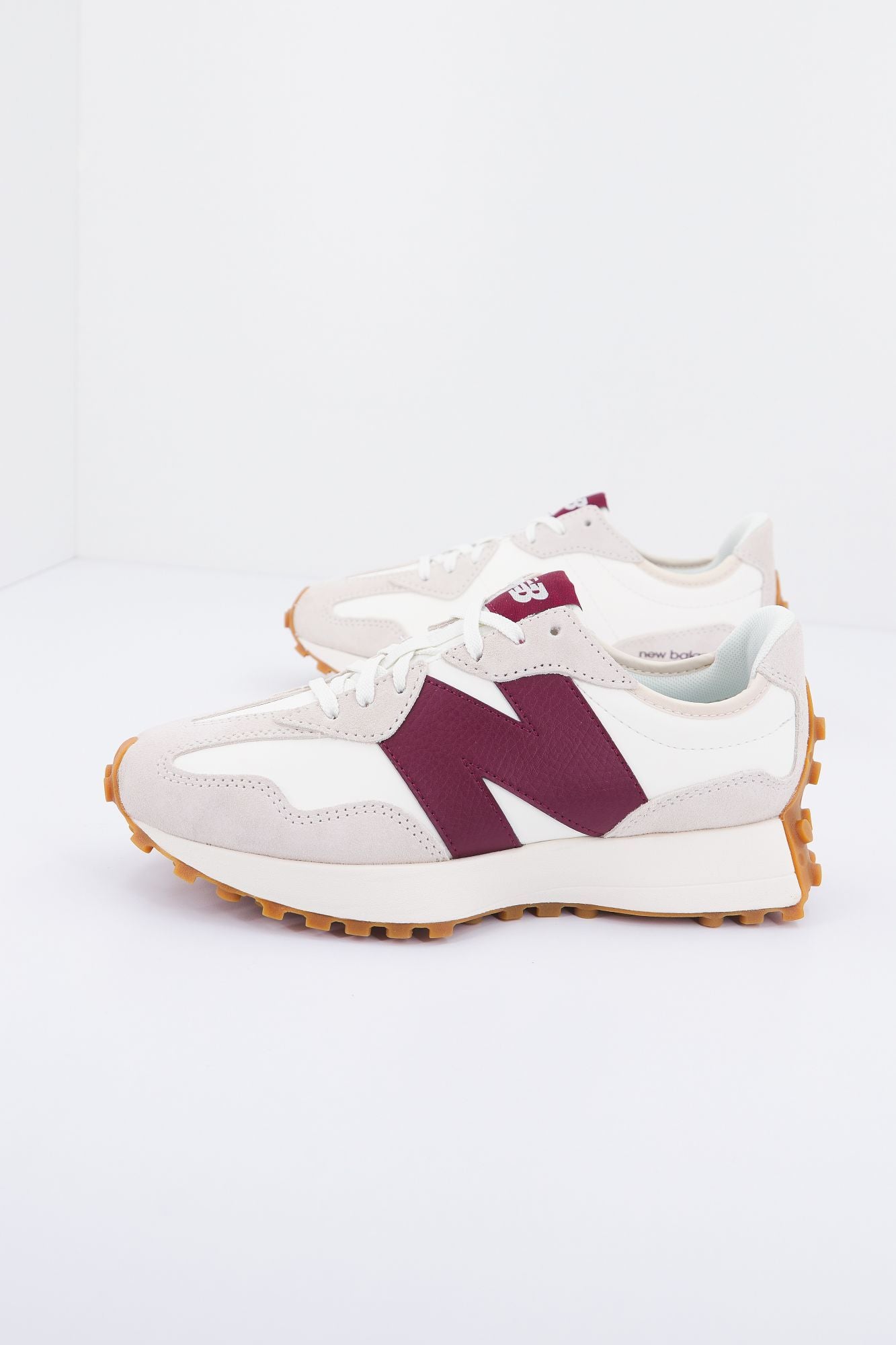 NEW BALANCE WS327 KA en color BEIS (1)