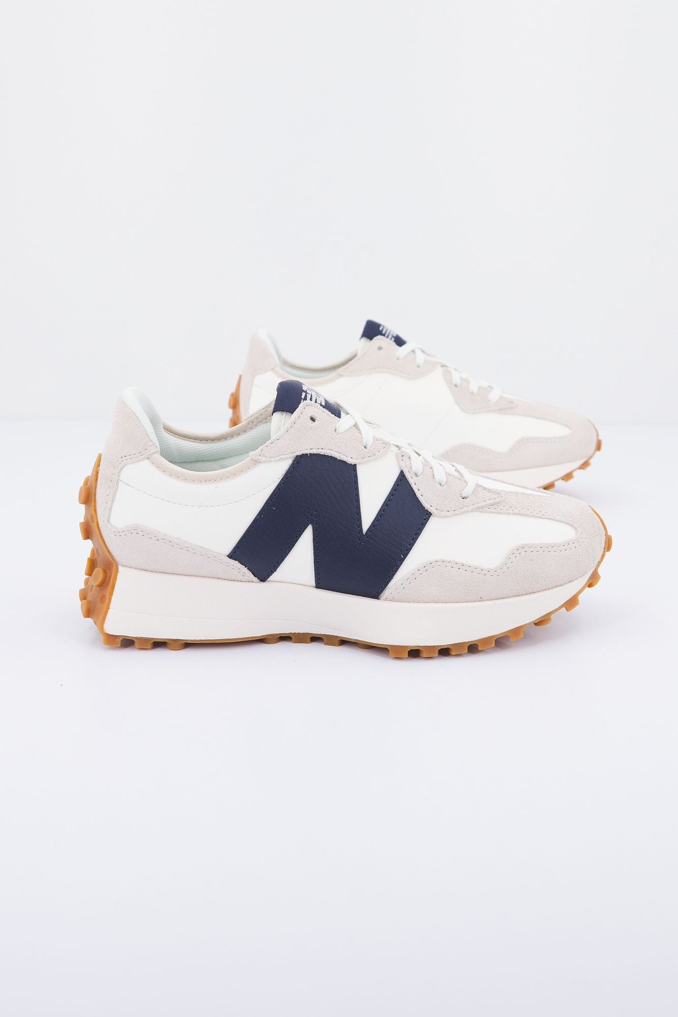 NEW BALANCE WS327 KB en color BEIS (2)