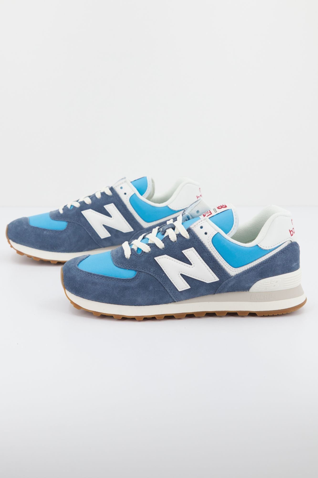 NEW BALANCE U574 RA2 en color AZUL (2)