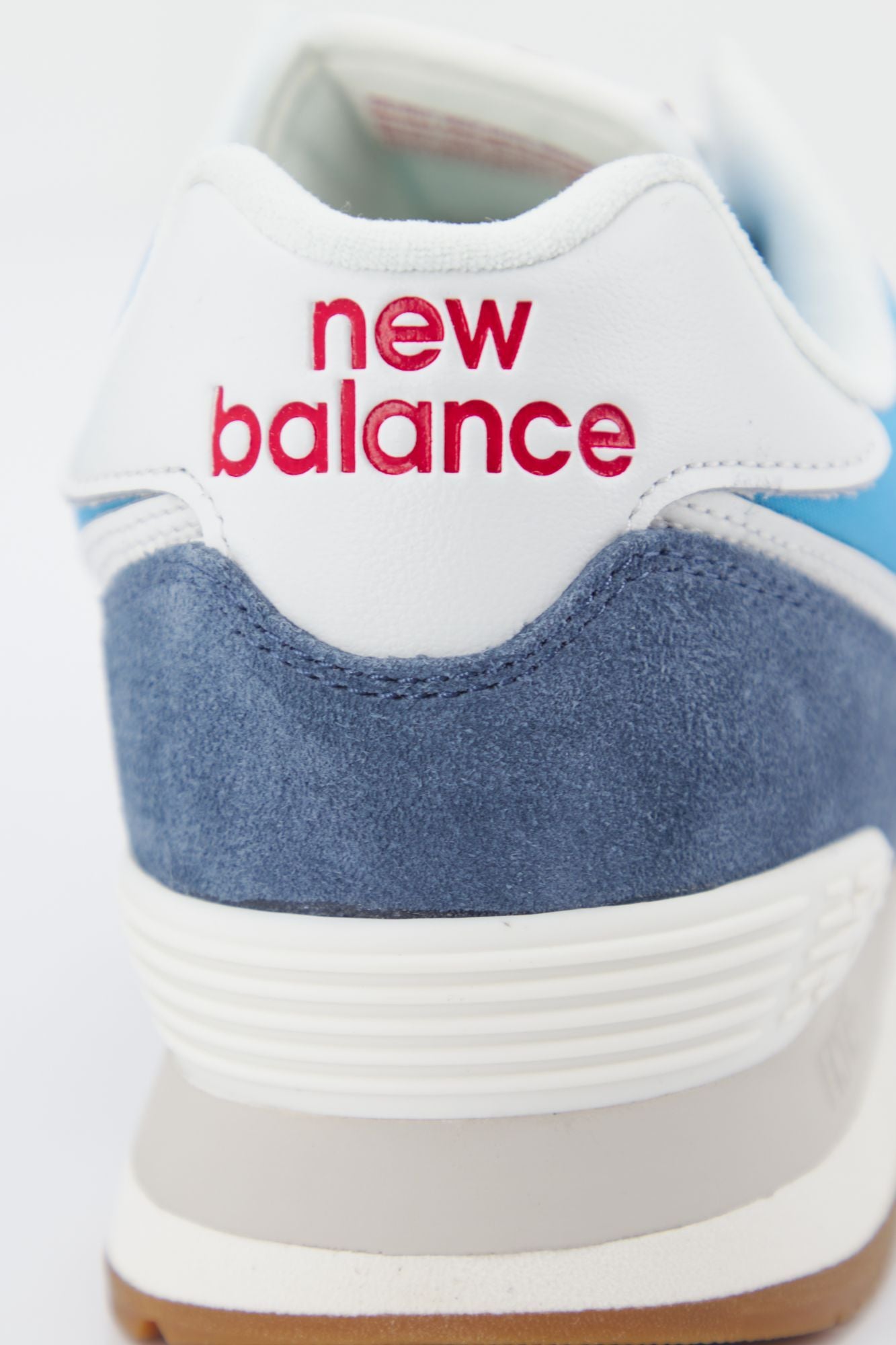 NEW BALANCE U574 RA2 en color AZUL (4)