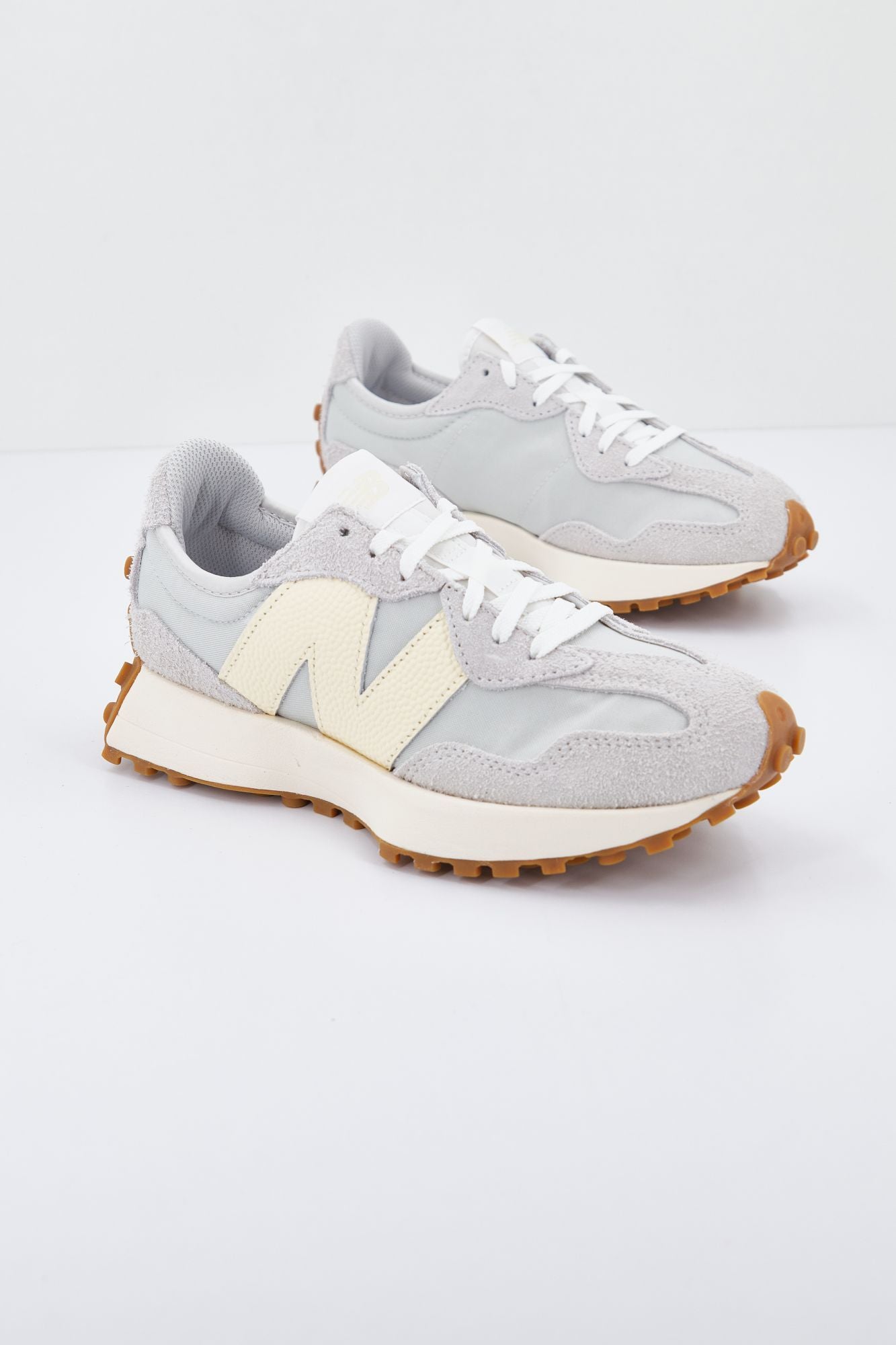 NEW BALANCE WS327 BG en color GRIS (3)