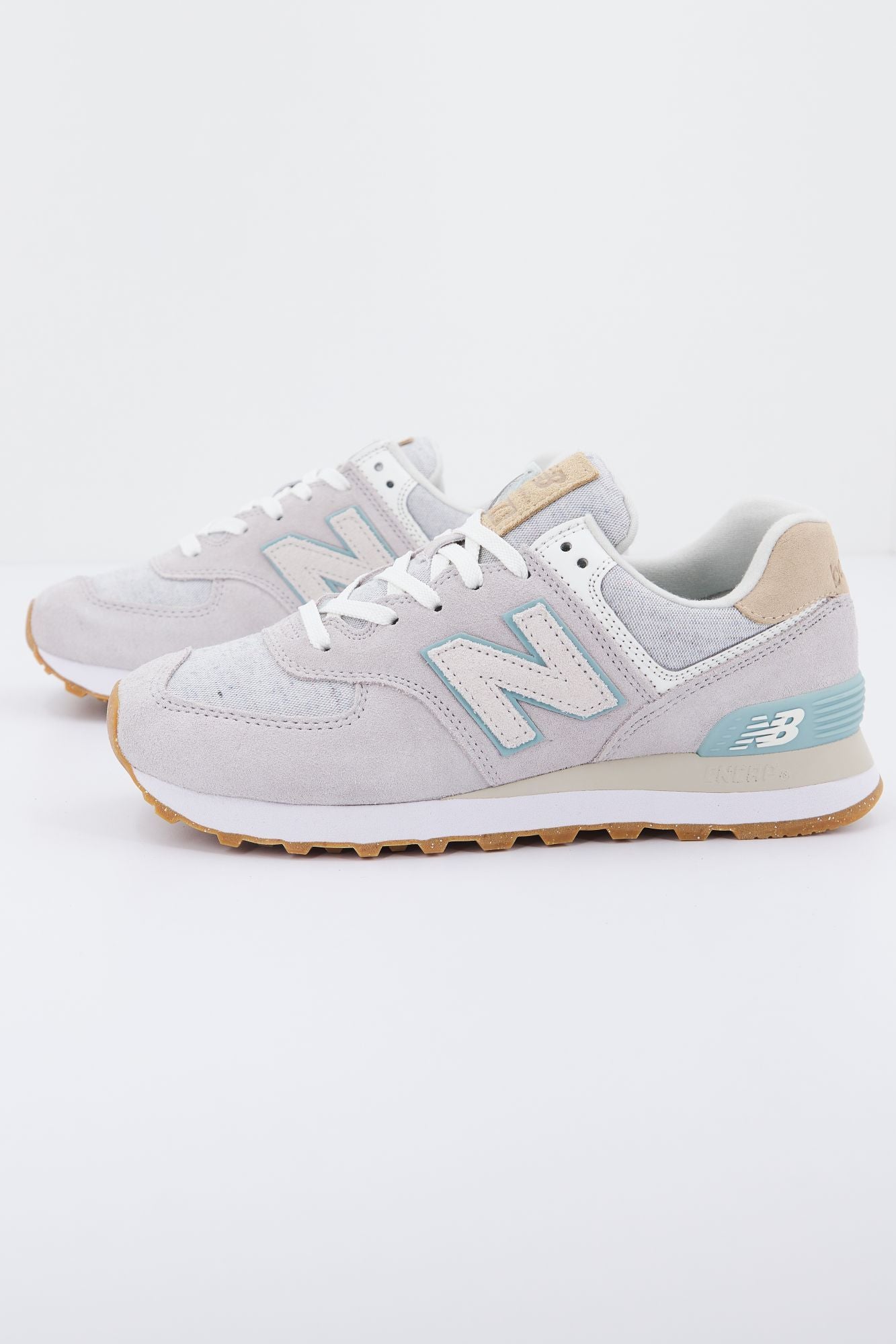 NEW BALANCE U574 SG2 en color GRIS (2)