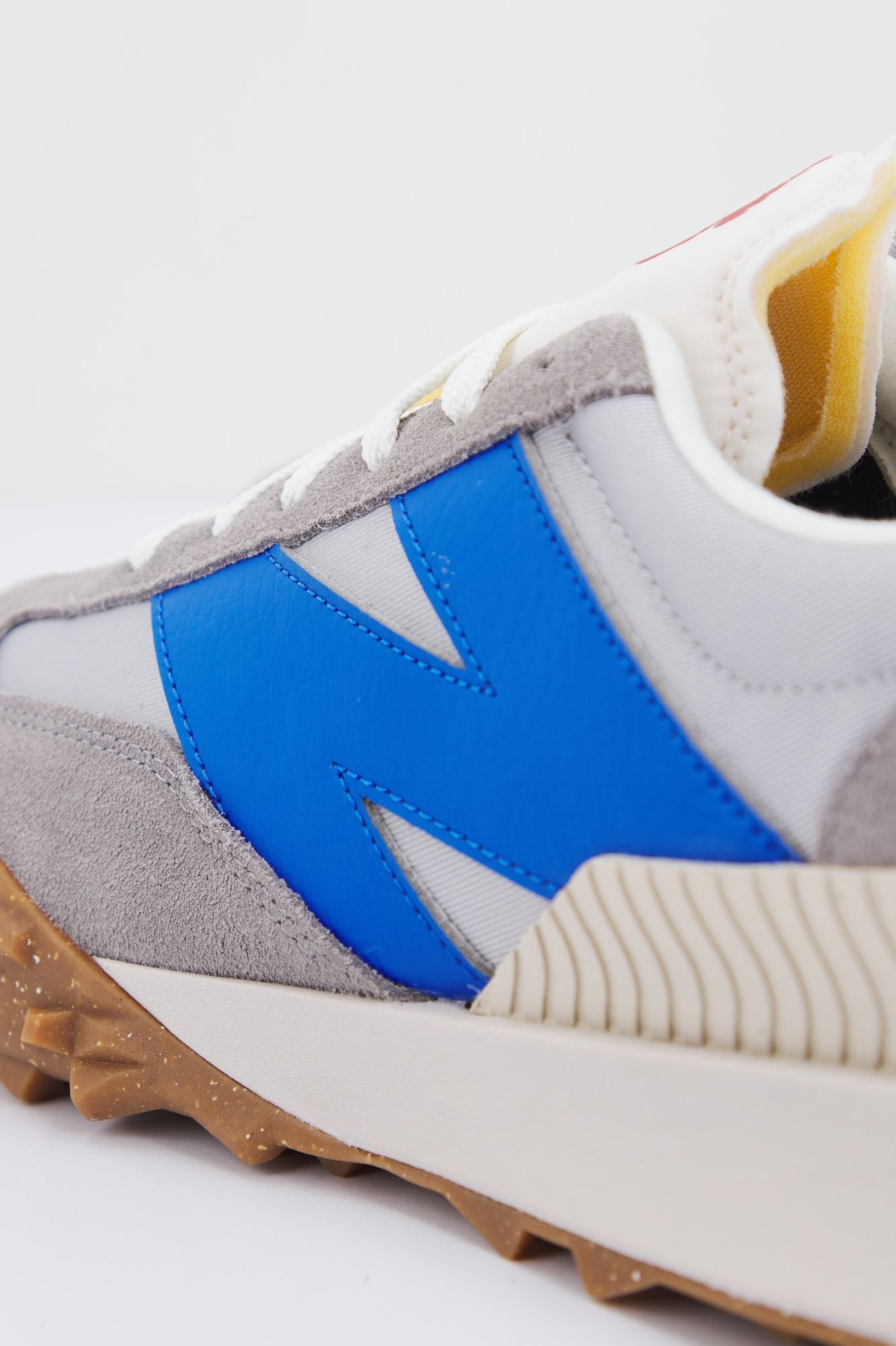 NEW BALANCE UXC72 VD en color GRIS (4)