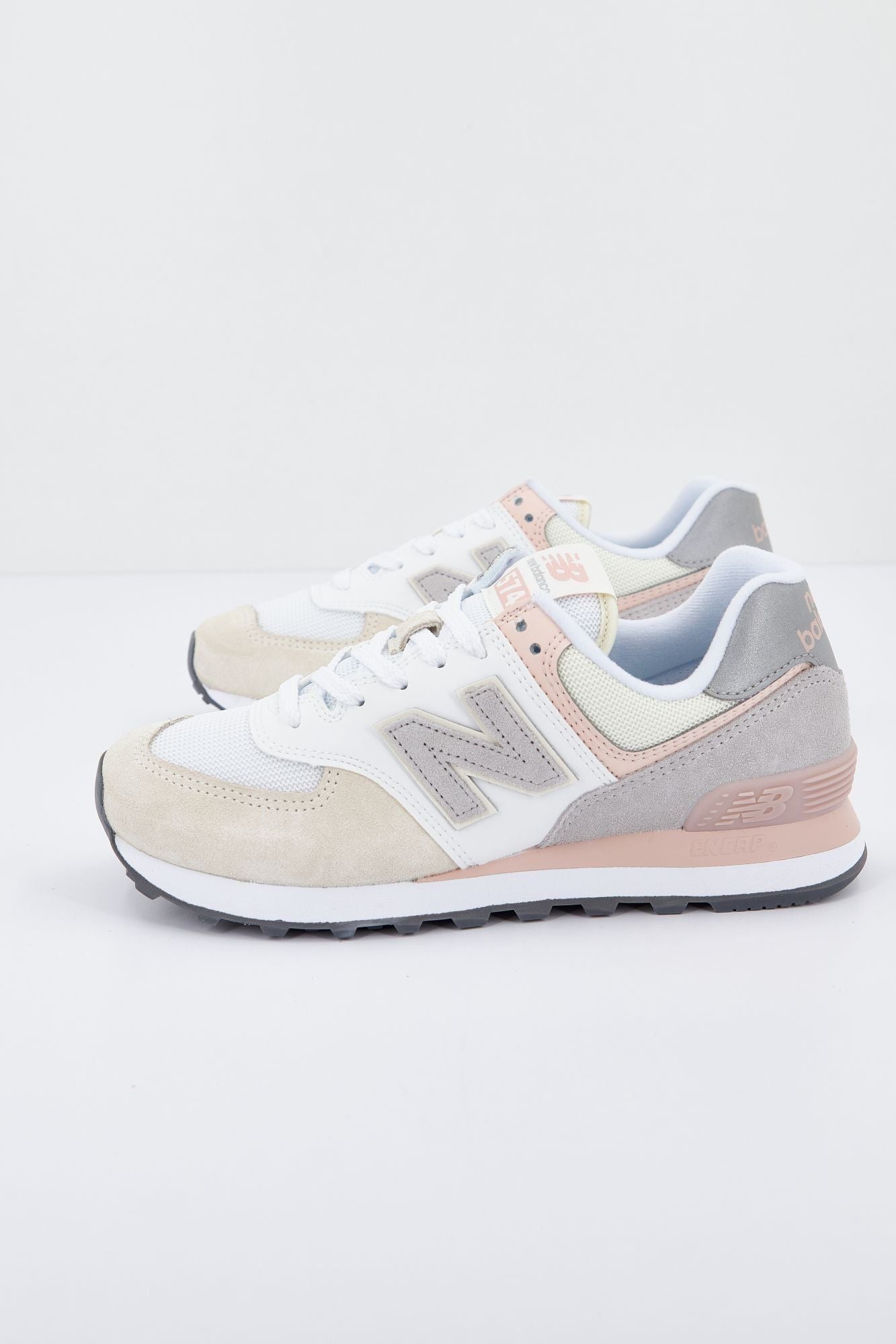 NEW BALANCE WL574 RU2 en color BEIS (2)