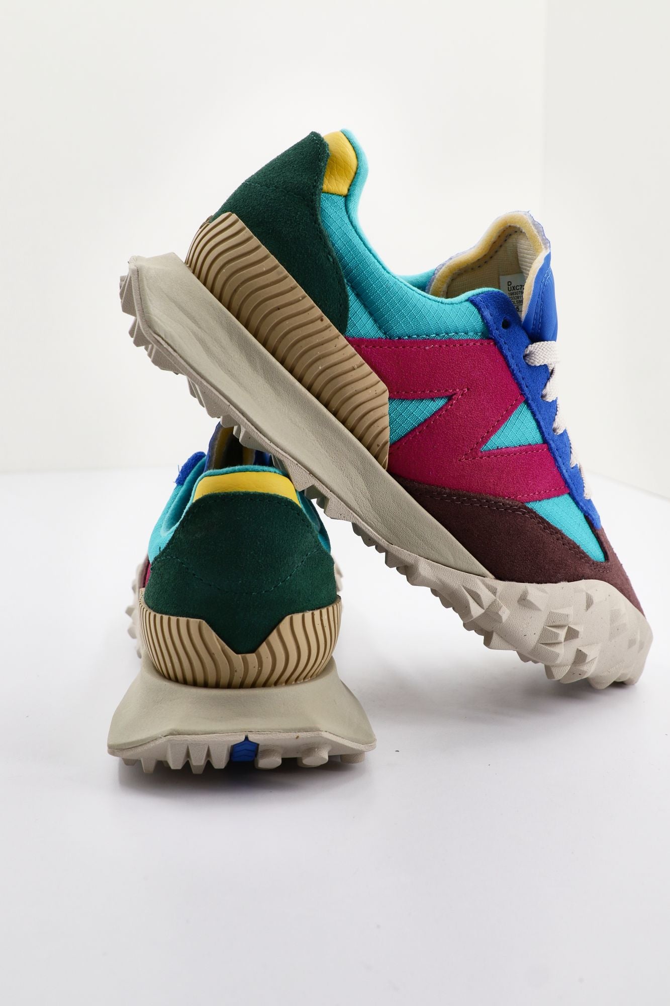 NEW BALANCE CA LIFESTYLE en color MULTICOLOR (4)