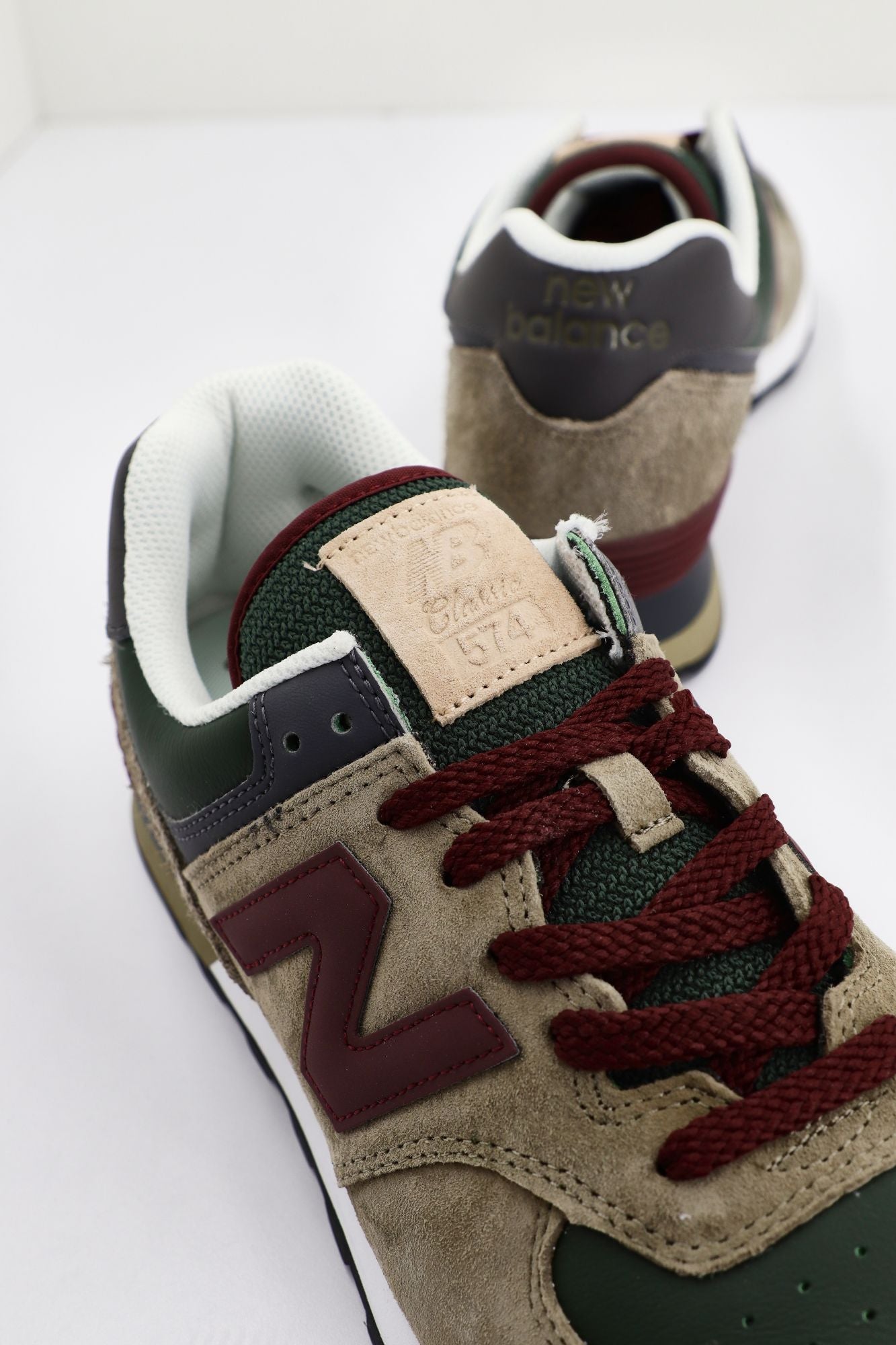 NEW BALANCE VEGAN FRIENDLY en color VERDE (4)