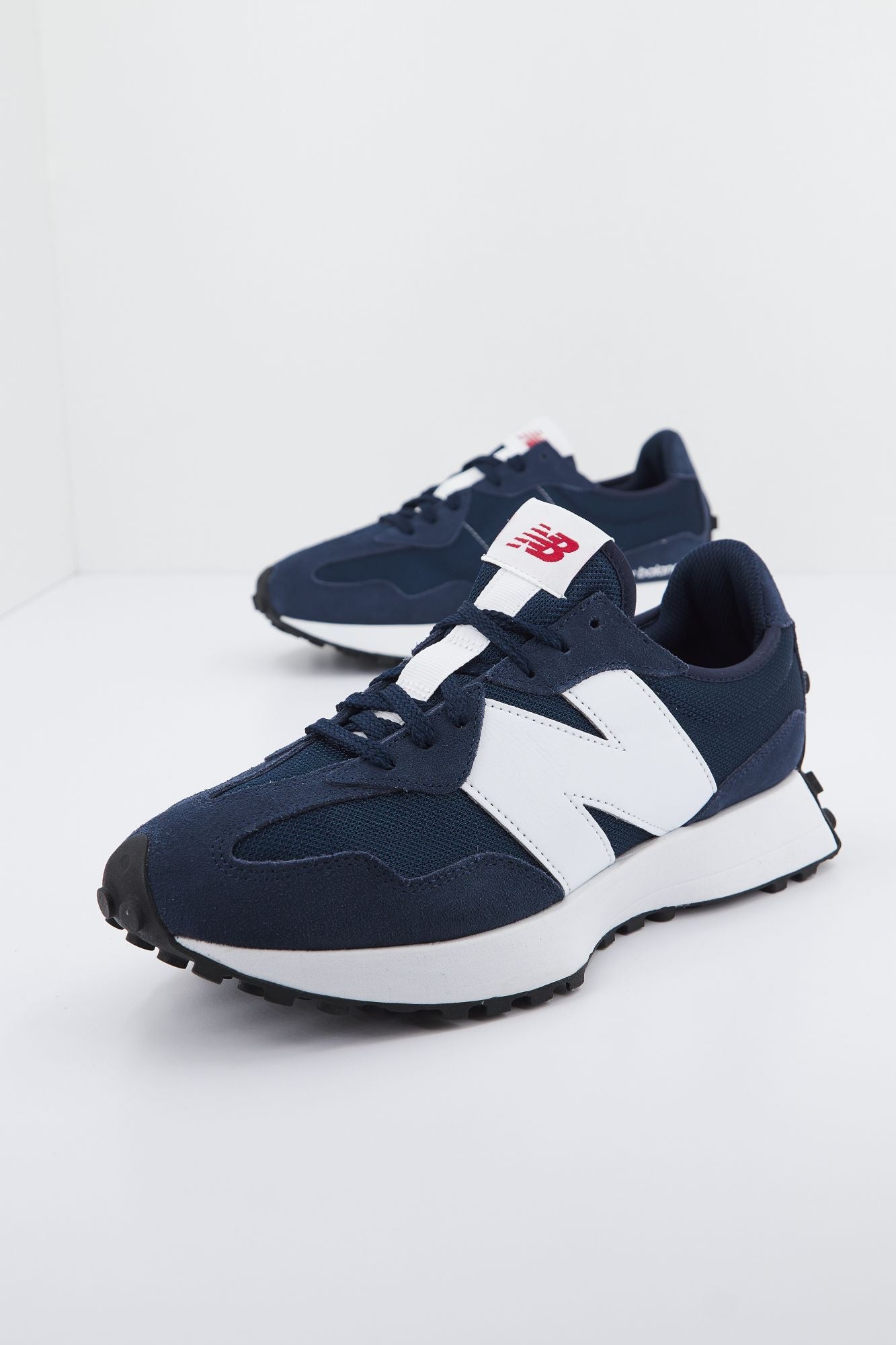 NEW BALANCE MS327 CNW en color AZUL (1)