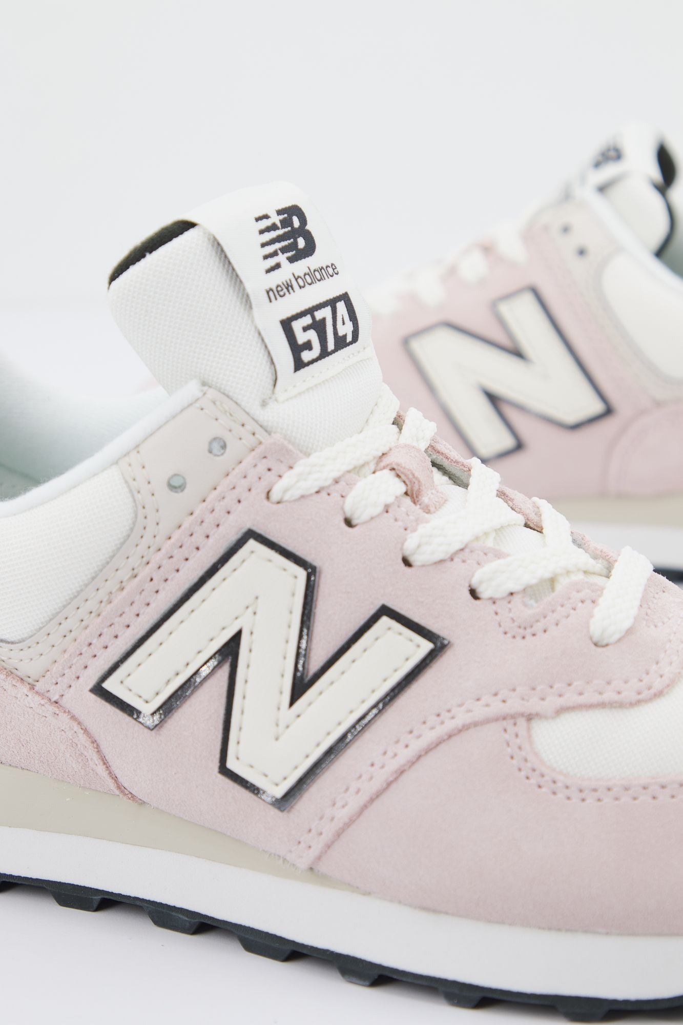 NEW BALANCE WL574 PB en color ROSA (3)