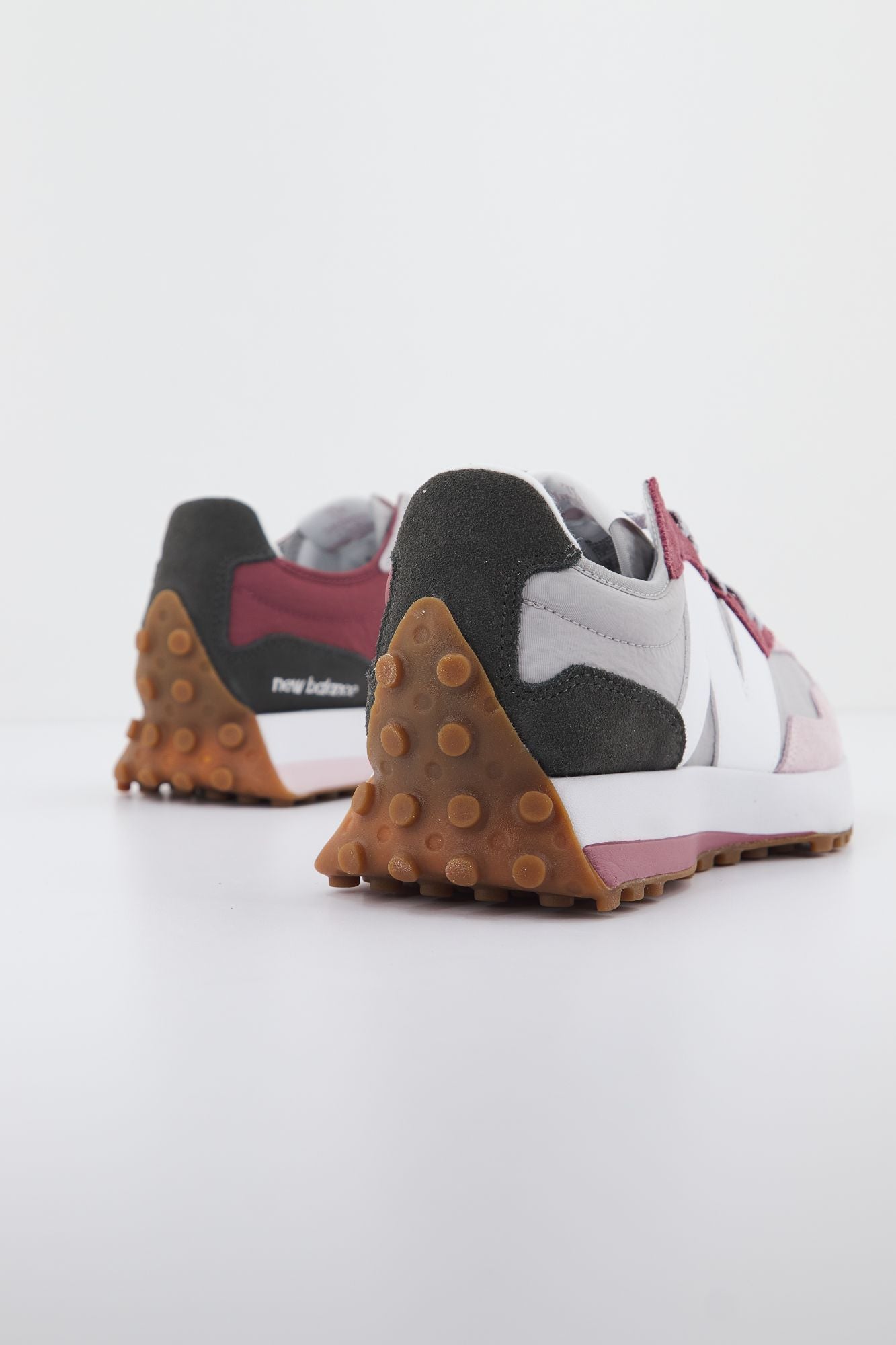 NEW BALANCE WS327 TB en color VIOLETA (3)
