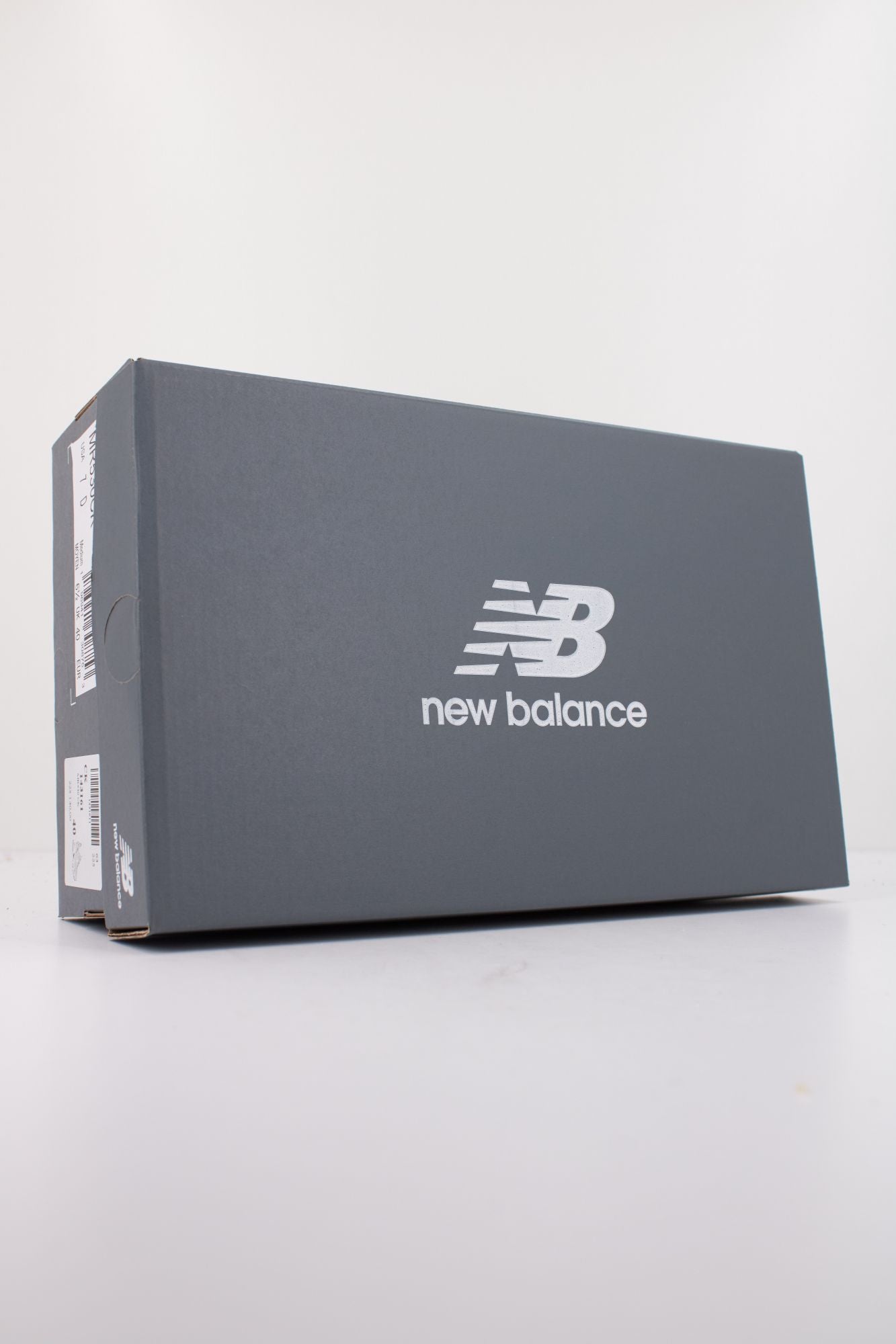 NEW BALANCE MR530 CK en color GRIS (6)