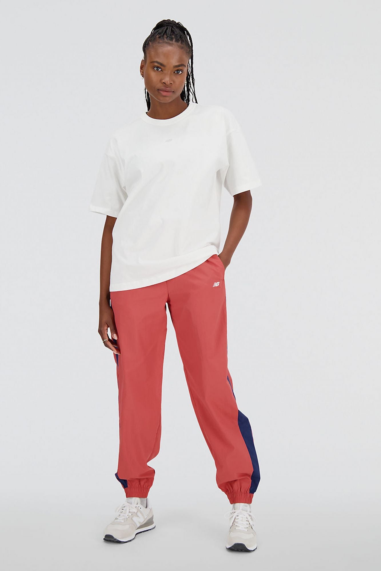 NEW BALANCE ATHLETICS OVERSIZED T-SHIRT en color BLANCO (4)