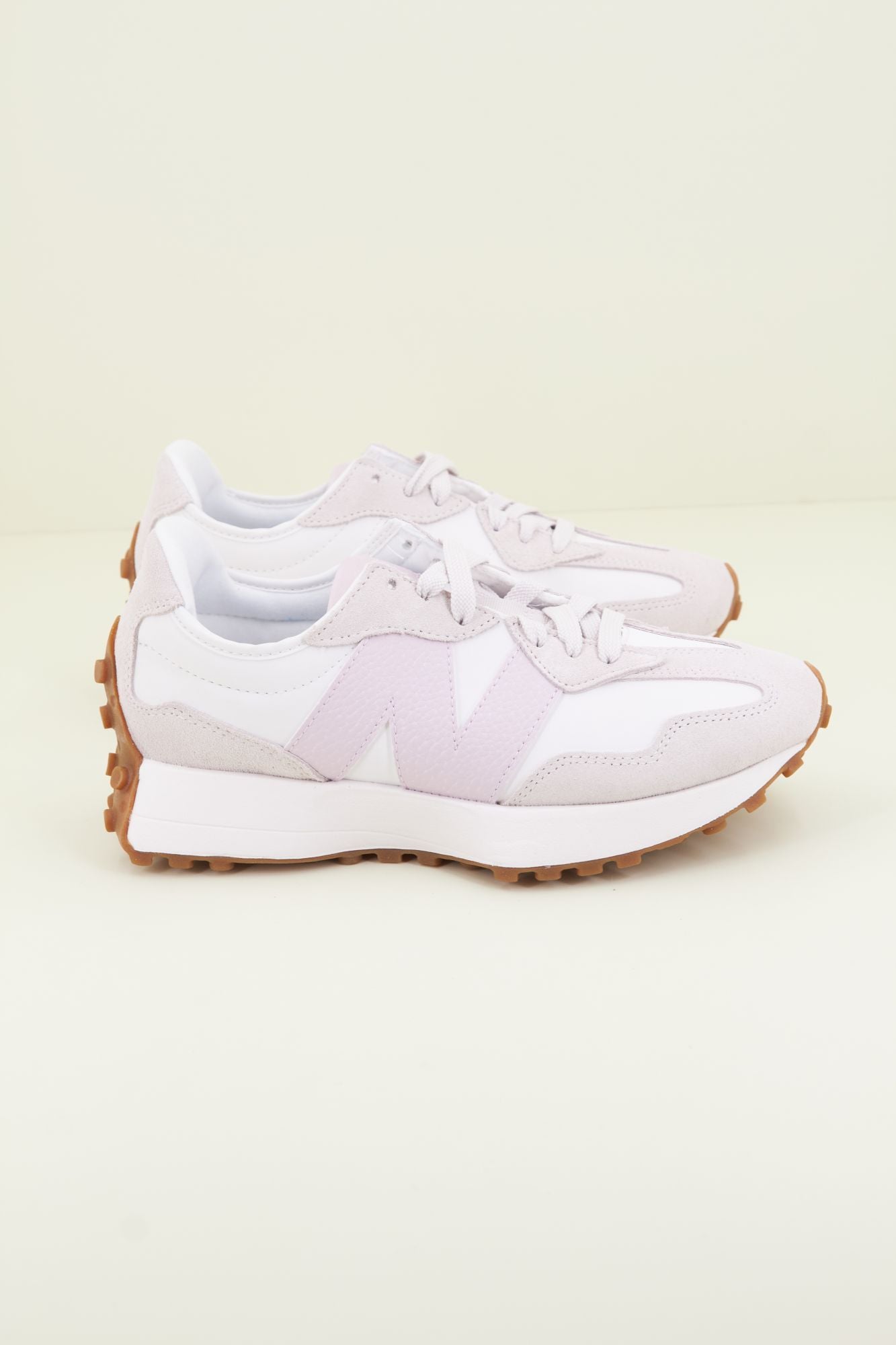 NEW BALANCE WS327OR en color BEIS (1)