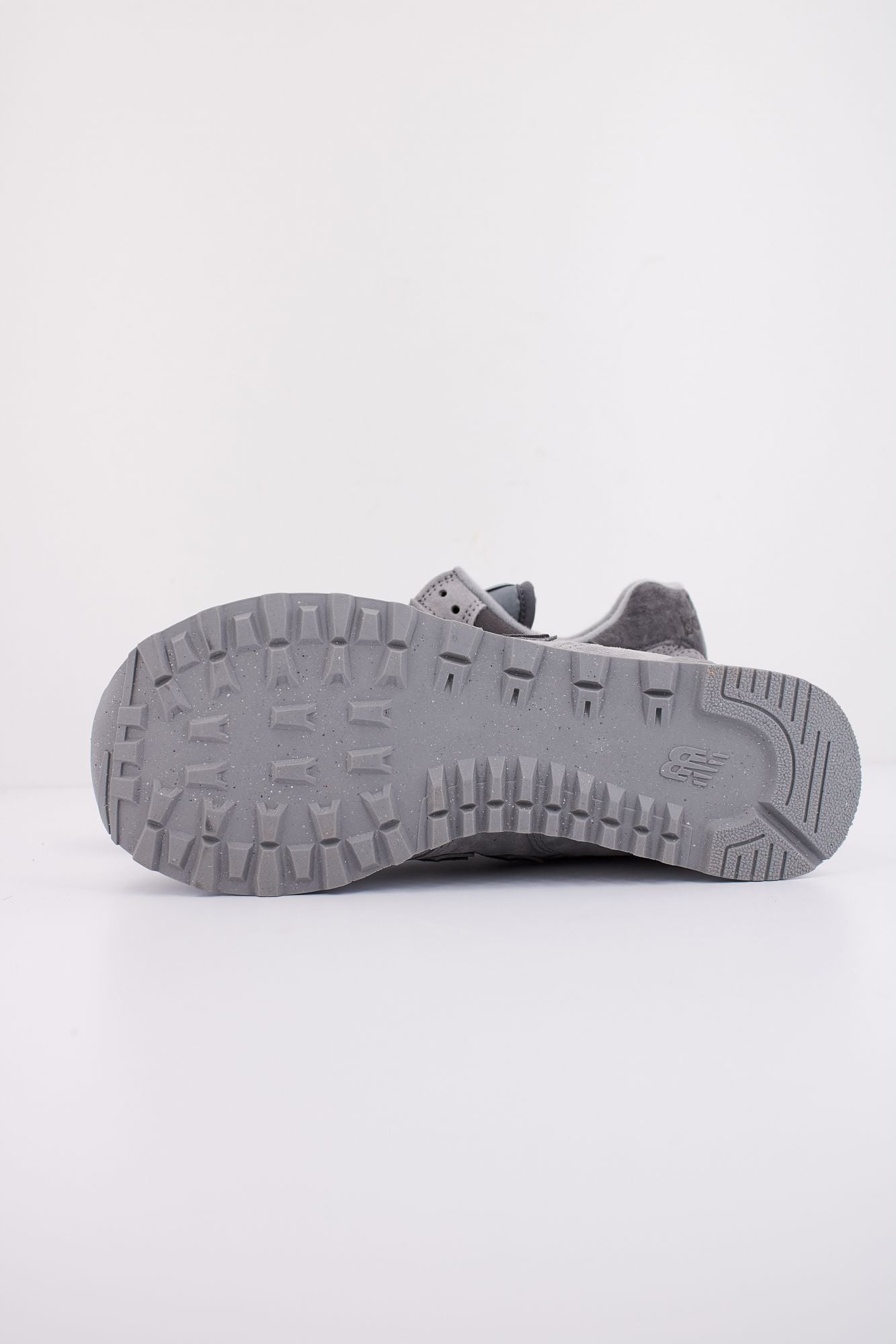NEW BALANCE WL574 en color GRIS (5)