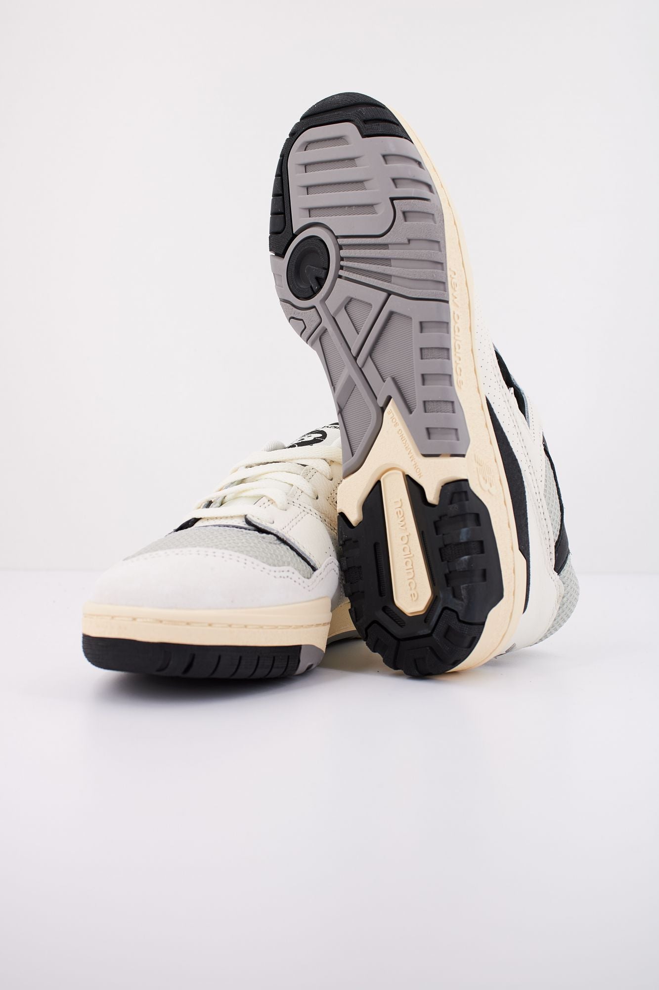 NEW BALANCE CPC BB550 CPC en color BLANCO (5)