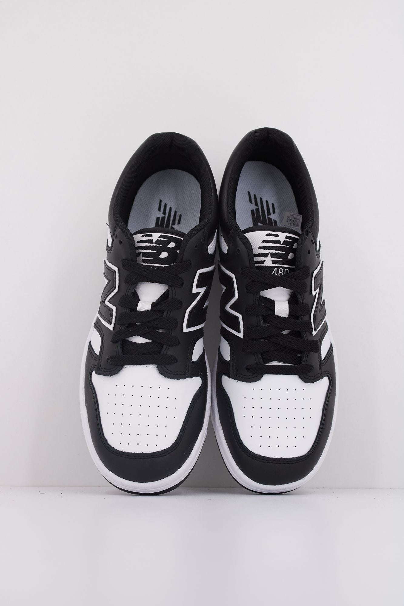 NEW BALANCE BB480 en color NEGRO (3)