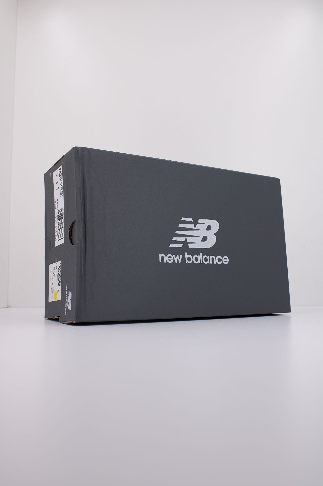 NEW BALANCE M2002 en color VERDE (6)