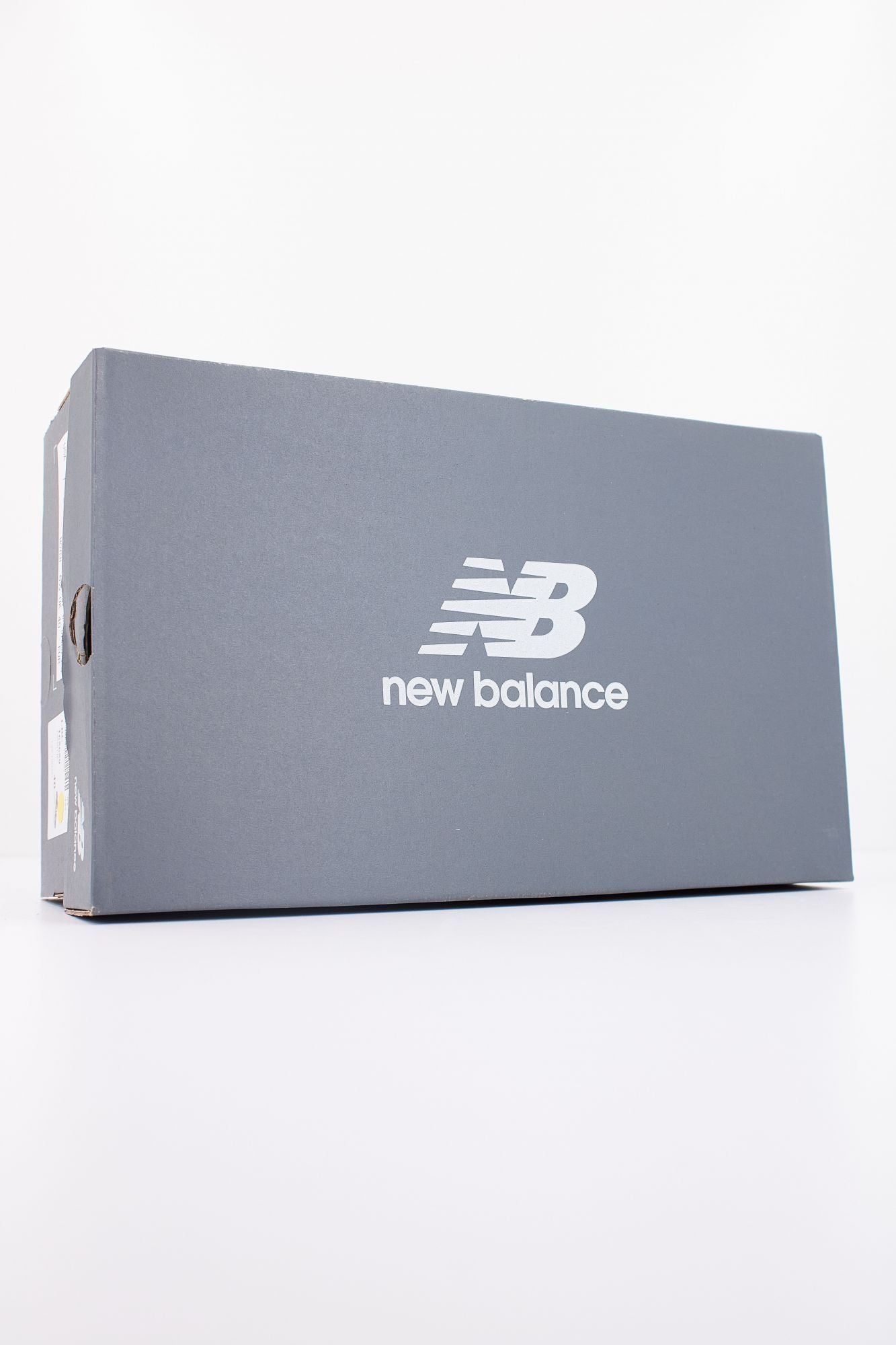 NEW BALANCE U530 en color BLANCO (6)