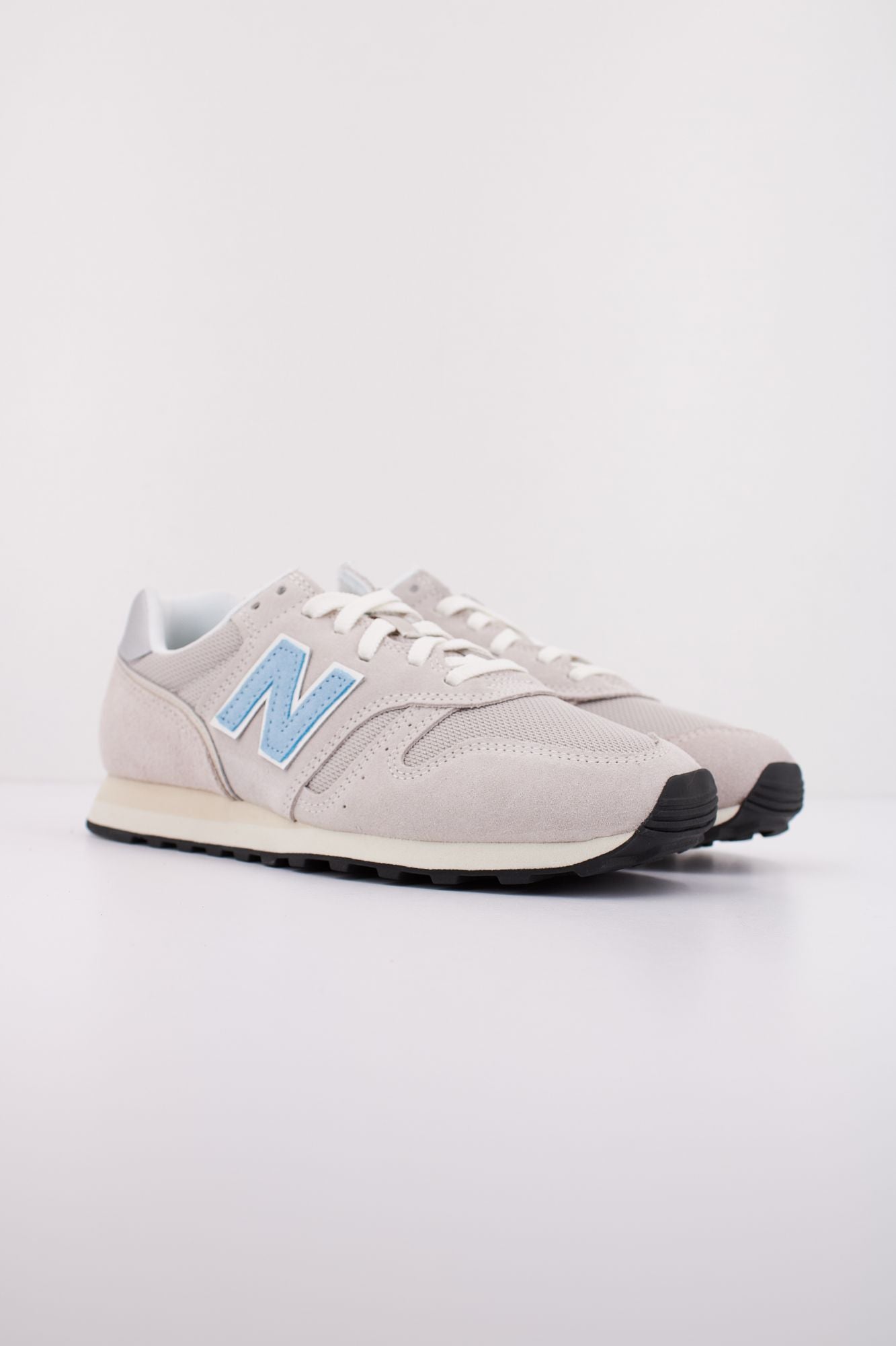NEW BALANCE WL373 en color GRIS (2)