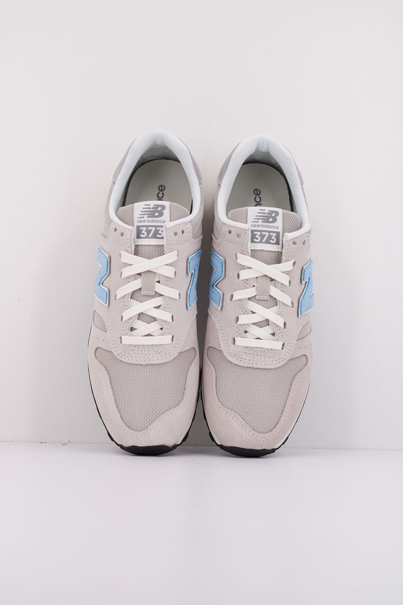 NEW BALANCE WL373 en color GRIS (3)
