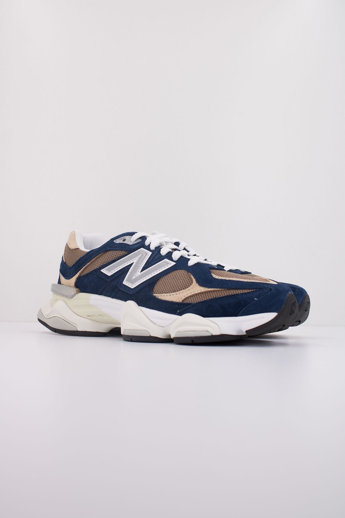 NEW BALANCE U9060 en color AZUL (2)