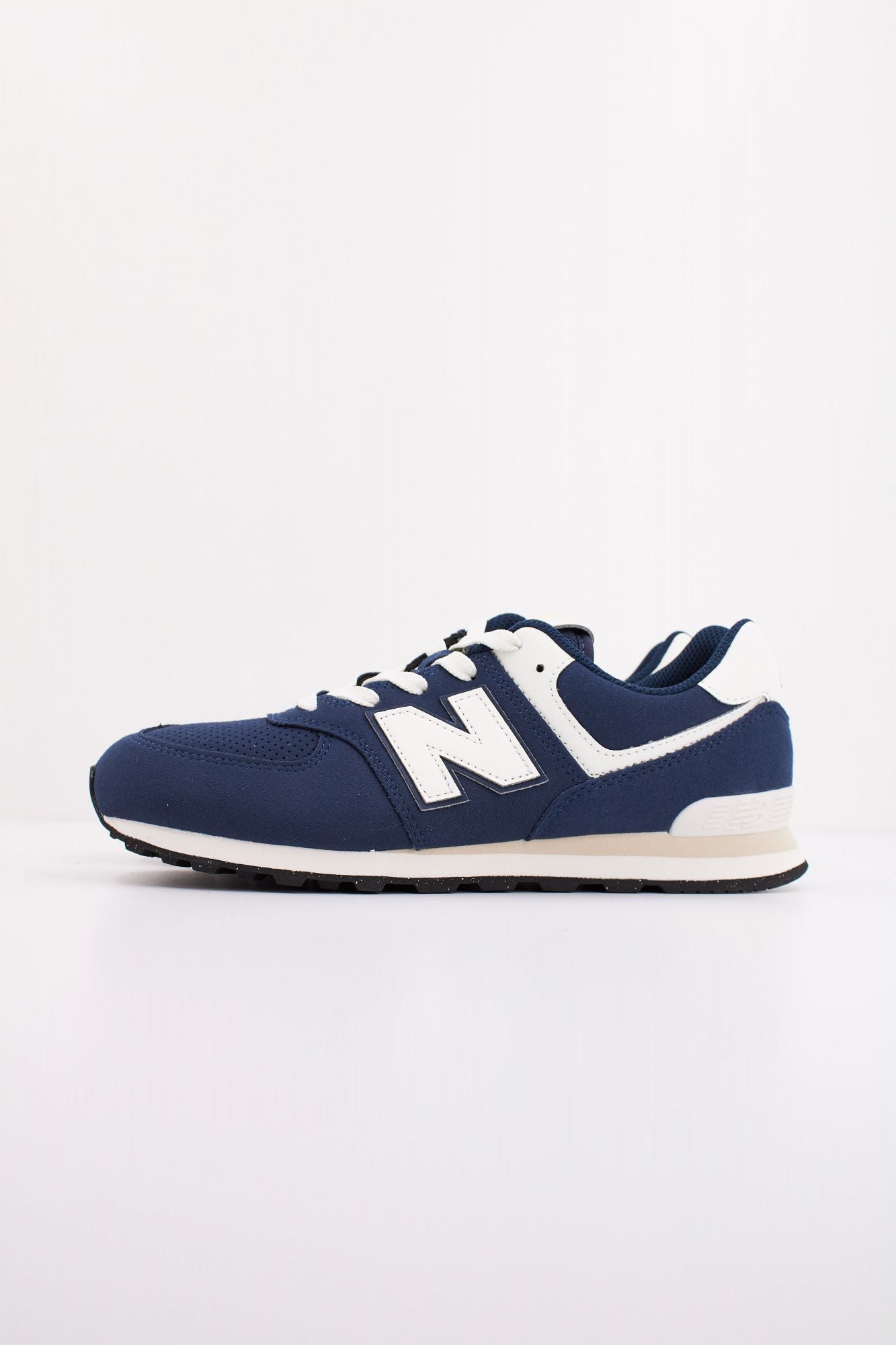 NEW BALANCE GC574 BCE en color AZUL (1)