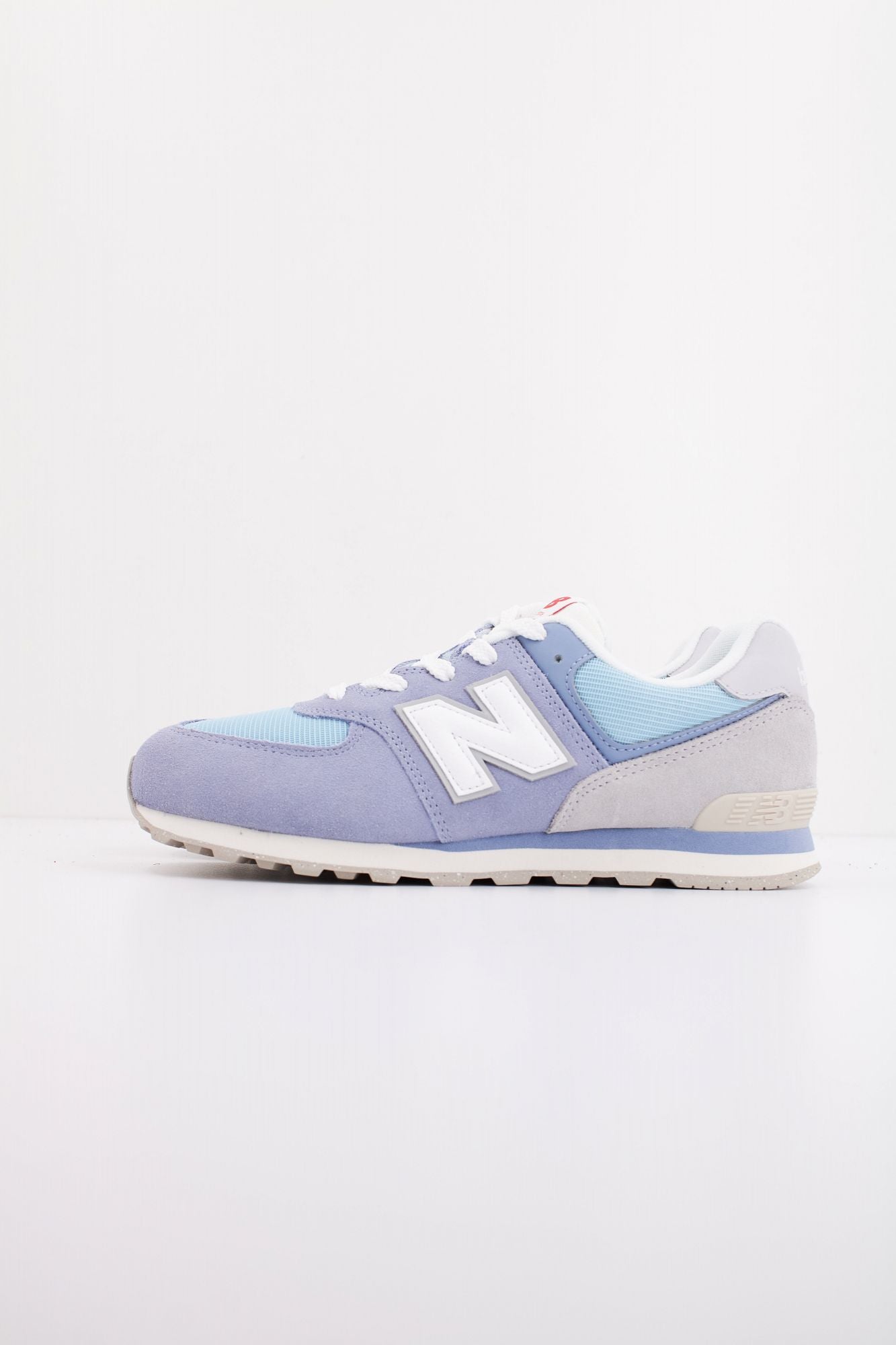 NEW BALANCE BLG GC574V1 MEDIUM en color VIOLETA (1)