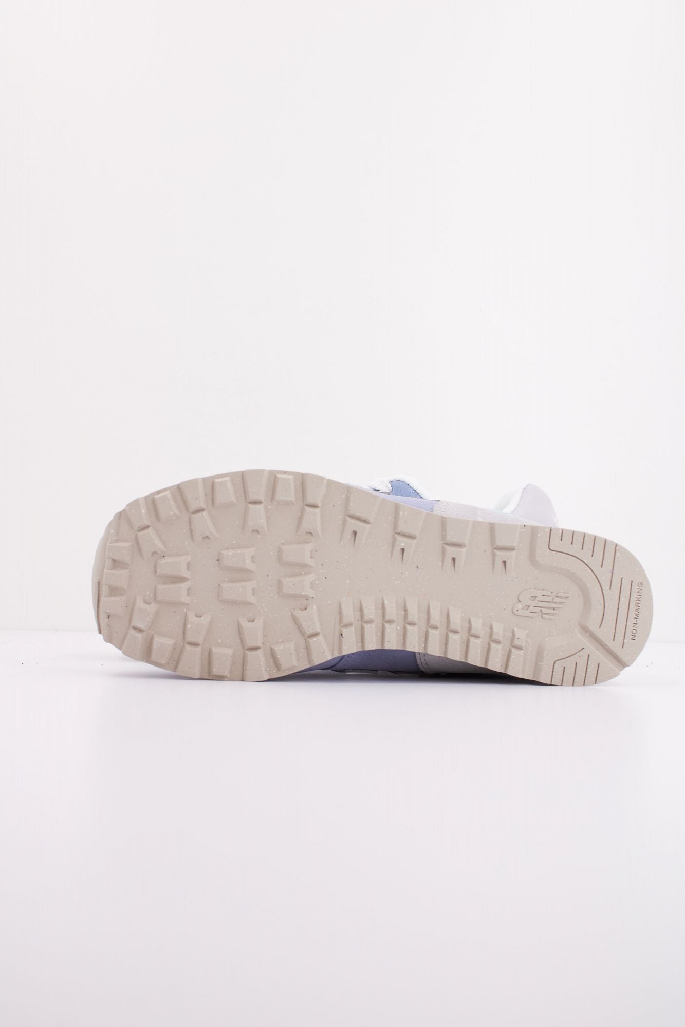 NEW BALANCE BLG GC574V1 MEDIUM en color VIOLETA (5)