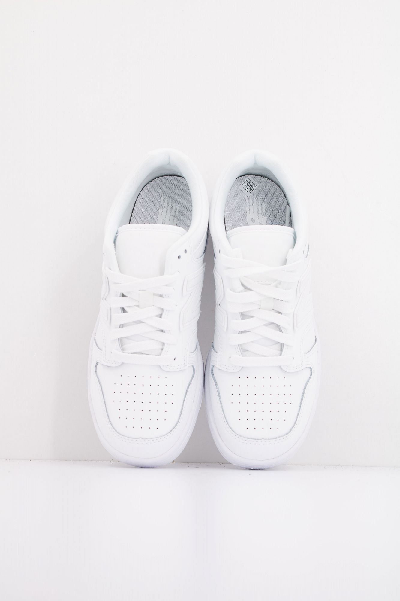 NEW BALANCE GSB480 3W en color BLANCO (3)