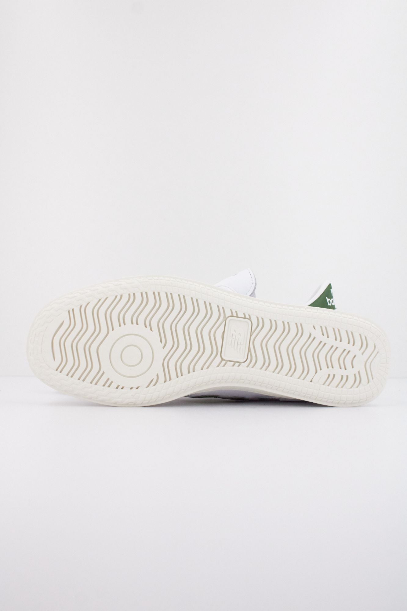 NEW BALANCE CT500 en color BLANCO (5)