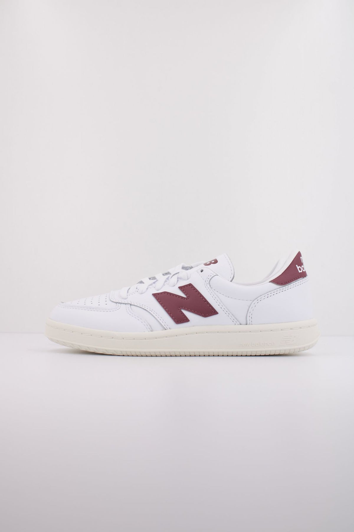 NEW BALANCE CT500 en color BLANCO (1)