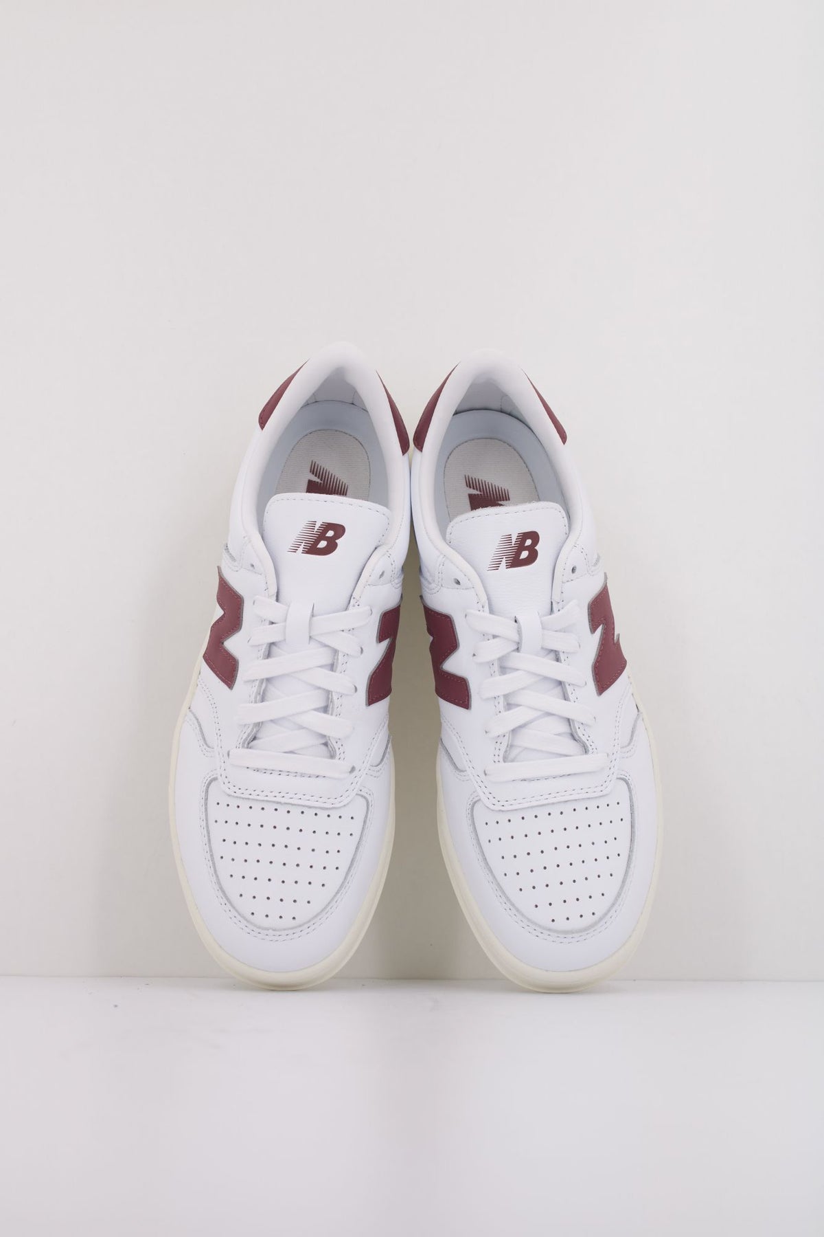 NEW BALANCE CT500 en color BLANCO (3)