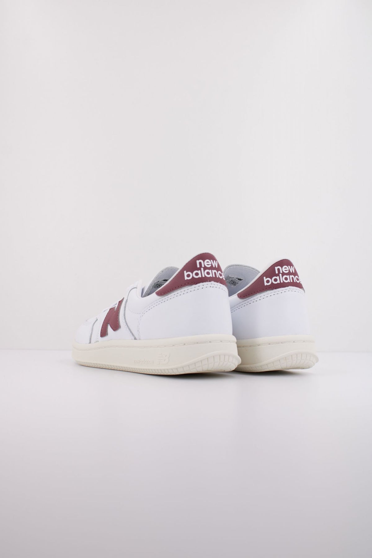 NEW BALANCE CT500 en color BLANCO (4)