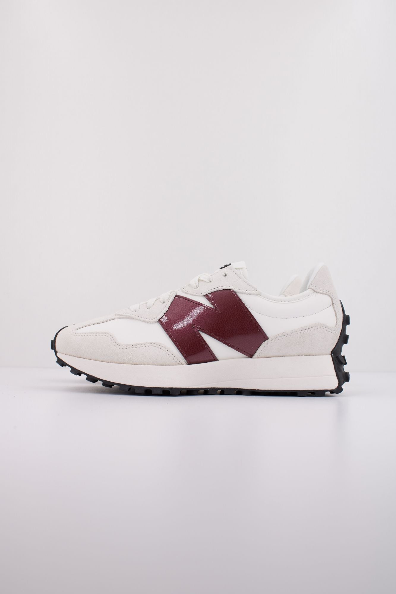NEW BALANCE WS327 en color BLANCO (1)