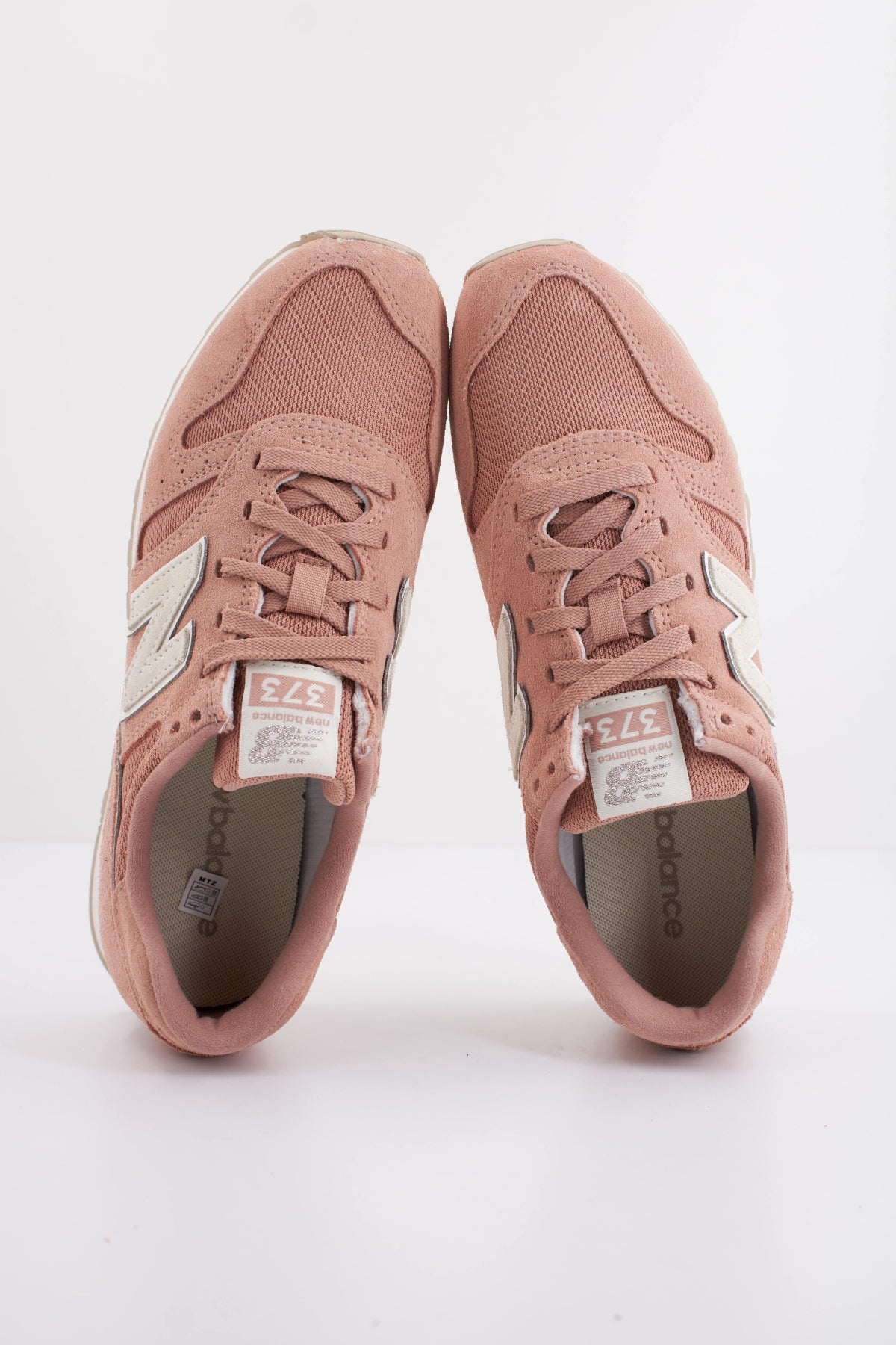 NEW BALANCE WL373 en color ROSA (3)