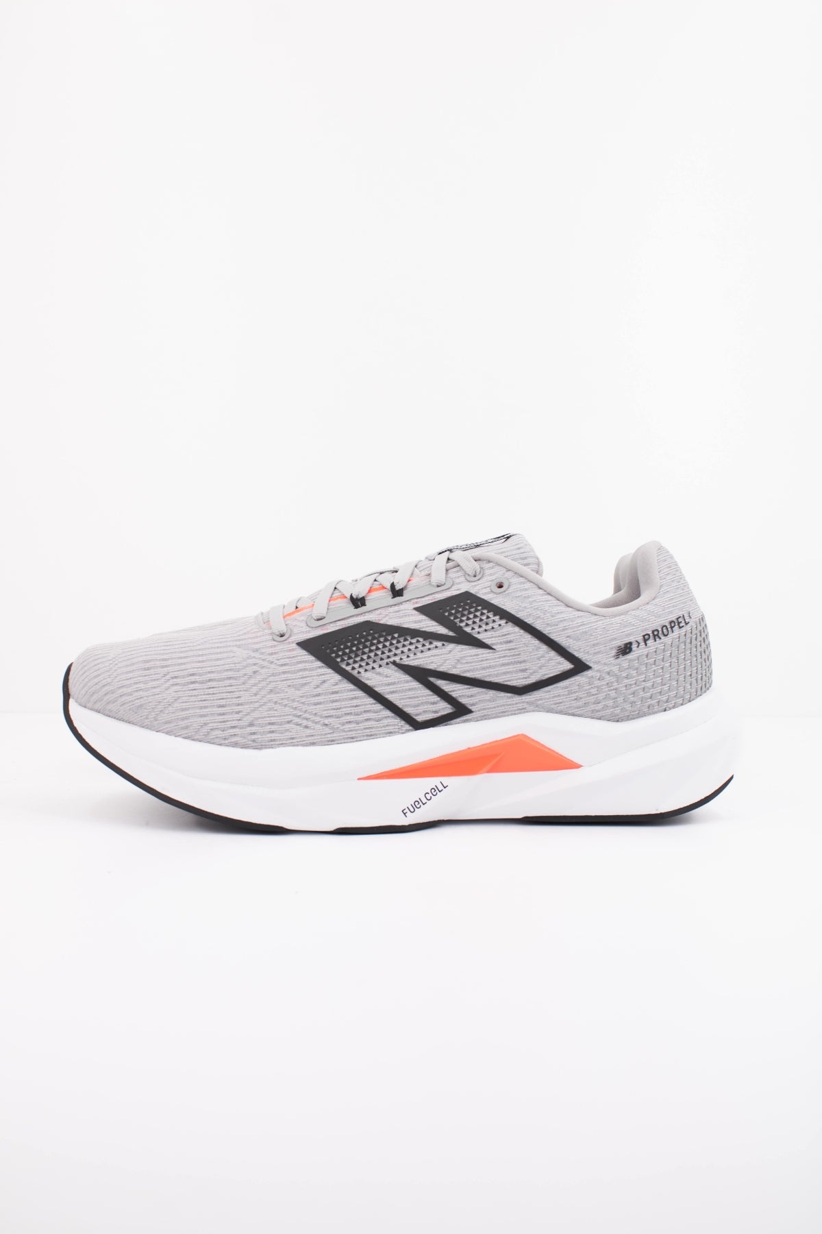 NEW BALANCE MFCPR CV5 en color GRIS (1)