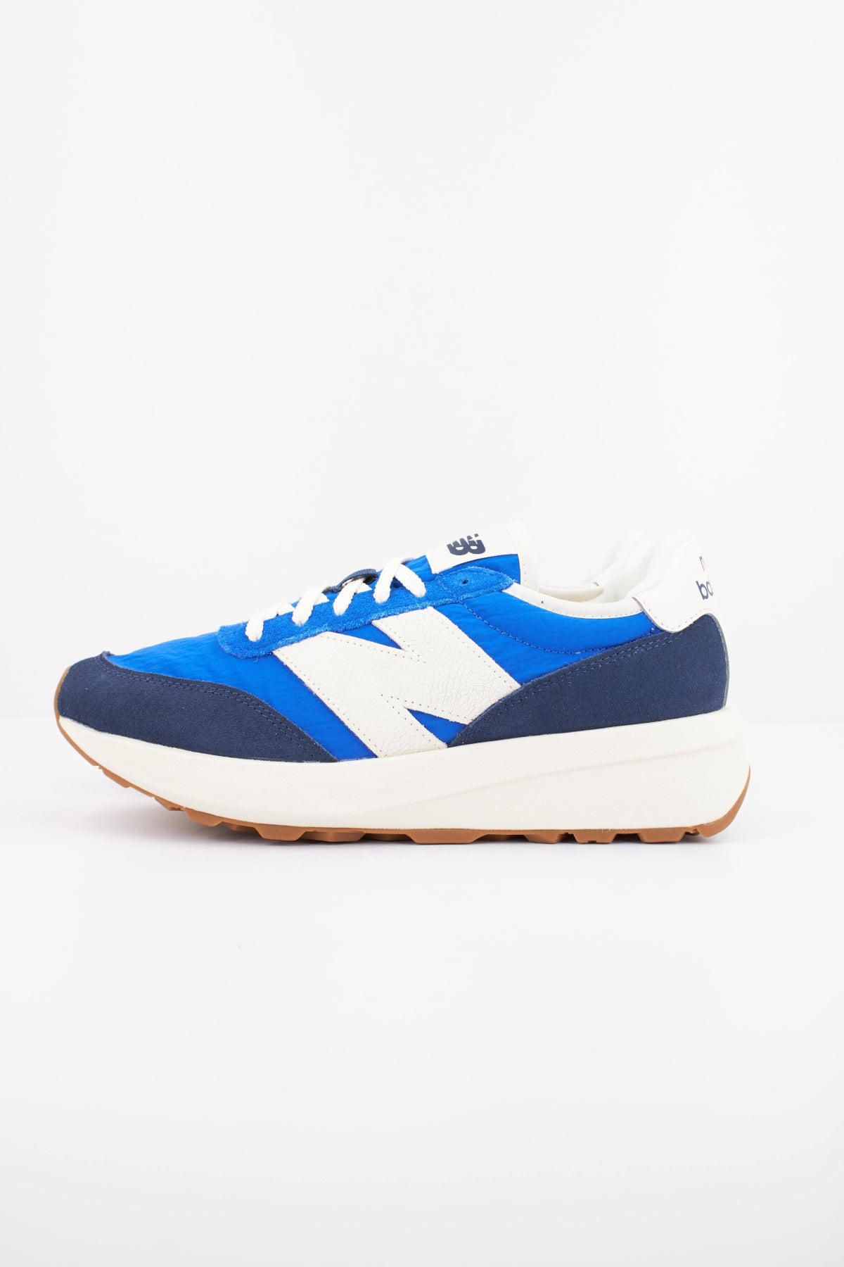 NEW BALANCE U370 VE en color AZUL (1)