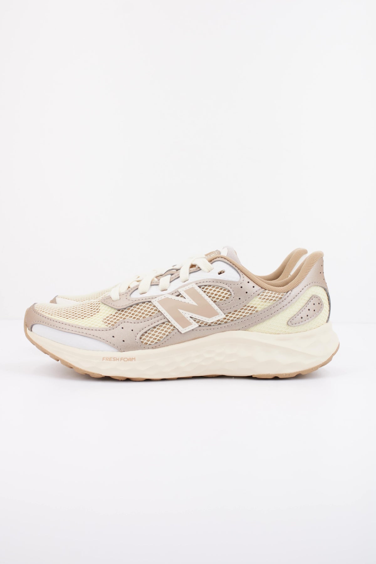 NEW BALANCE WARIST G4 en color MARRON (1)